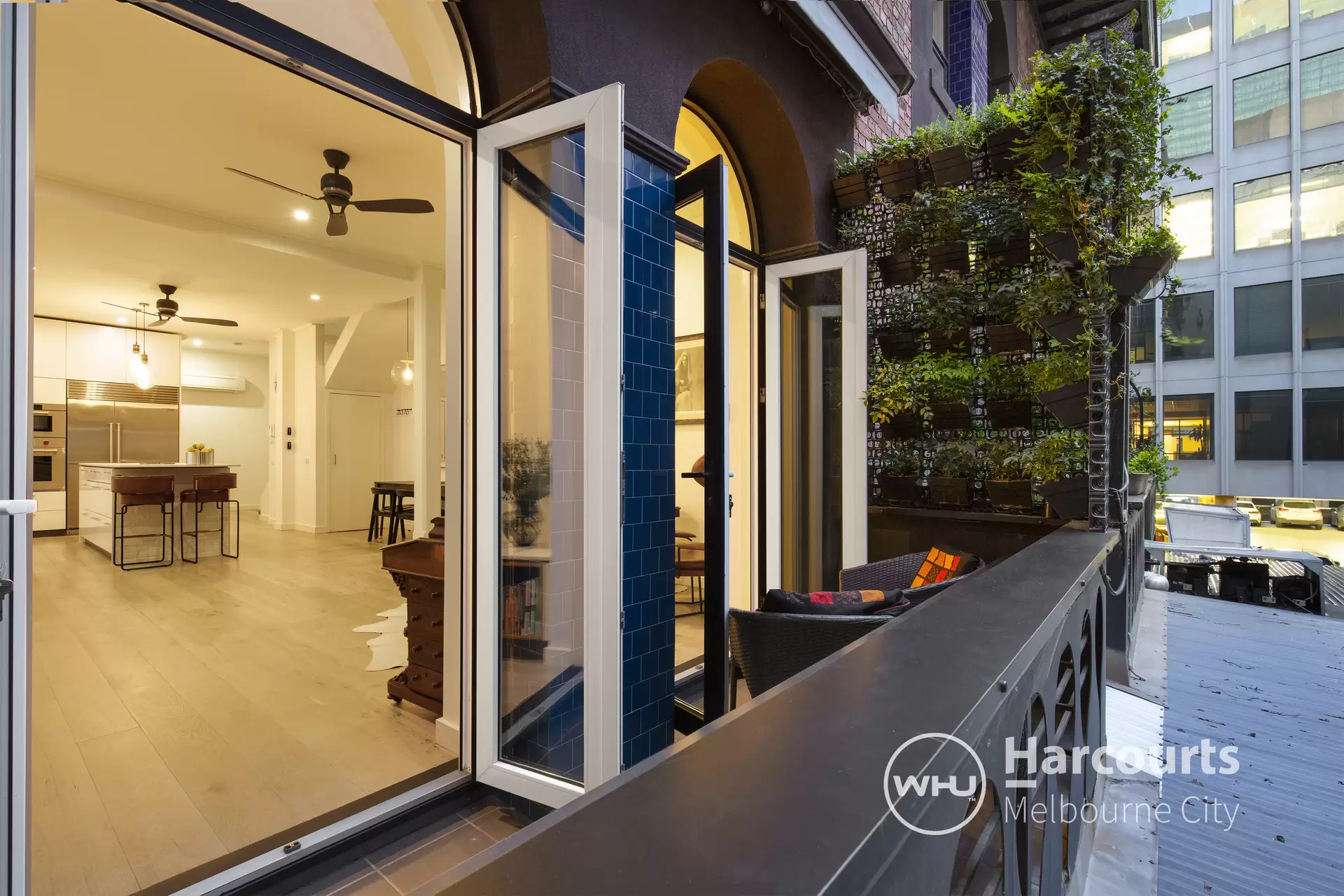 5/192 Little Collins Street, Melbourne Sold by Harcourts Melbourne City - image 1