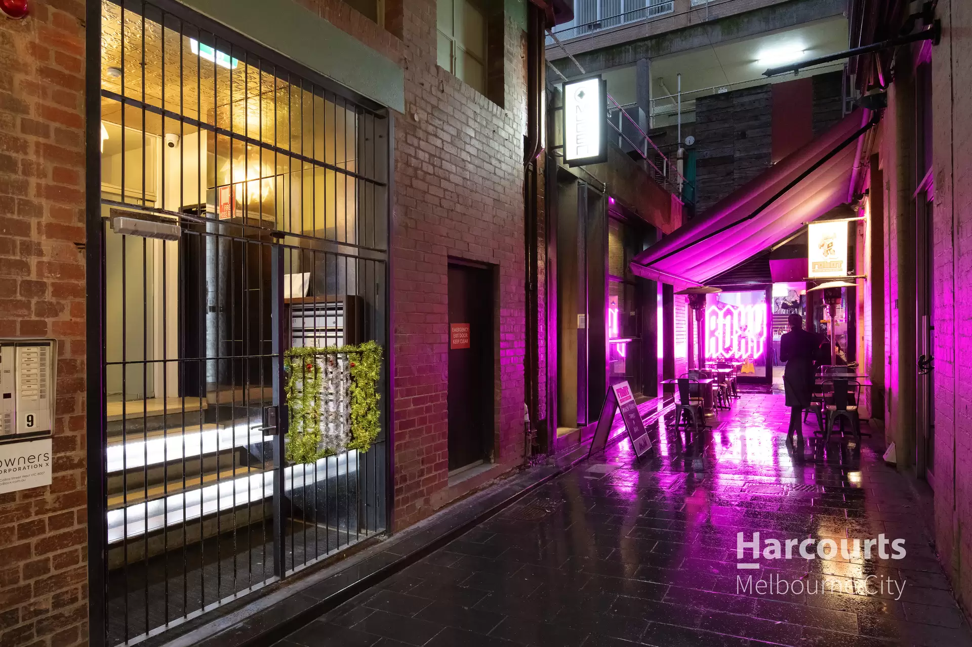 604/9 Bligh Place, Melbourne Sold by Harcourts Melbourne City - image 1