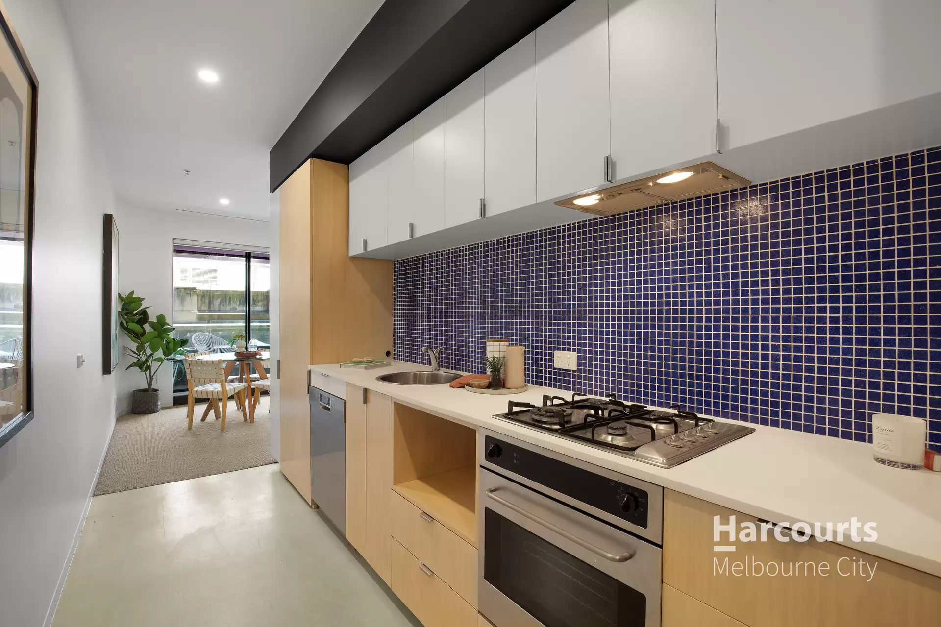 106/300 Swanston Street, Melbourne Sold by Harcourts Melbourne City - image 1