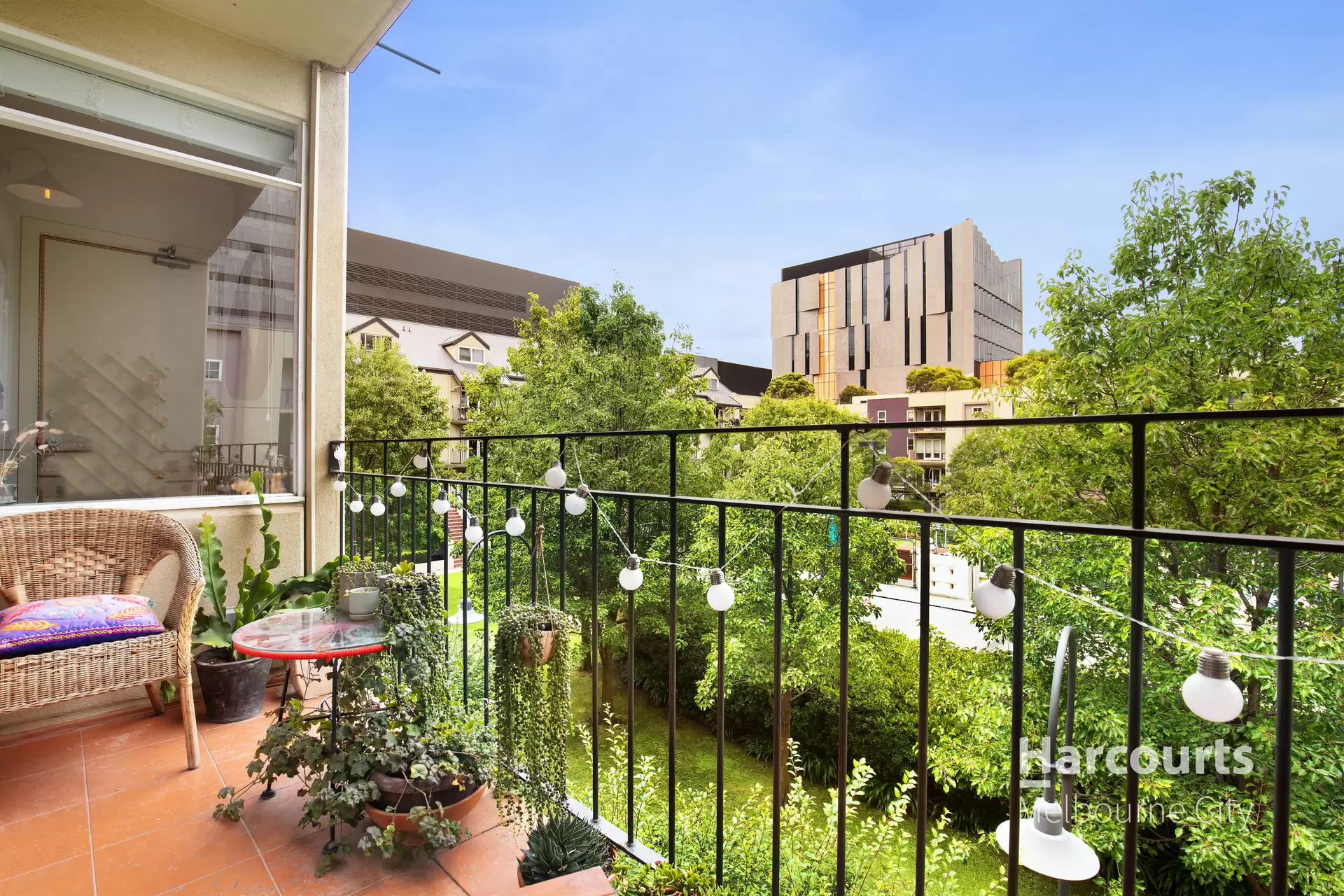 86/120 Sturt Street, Southbank Sold by Harcourts Melbourne City - image 1