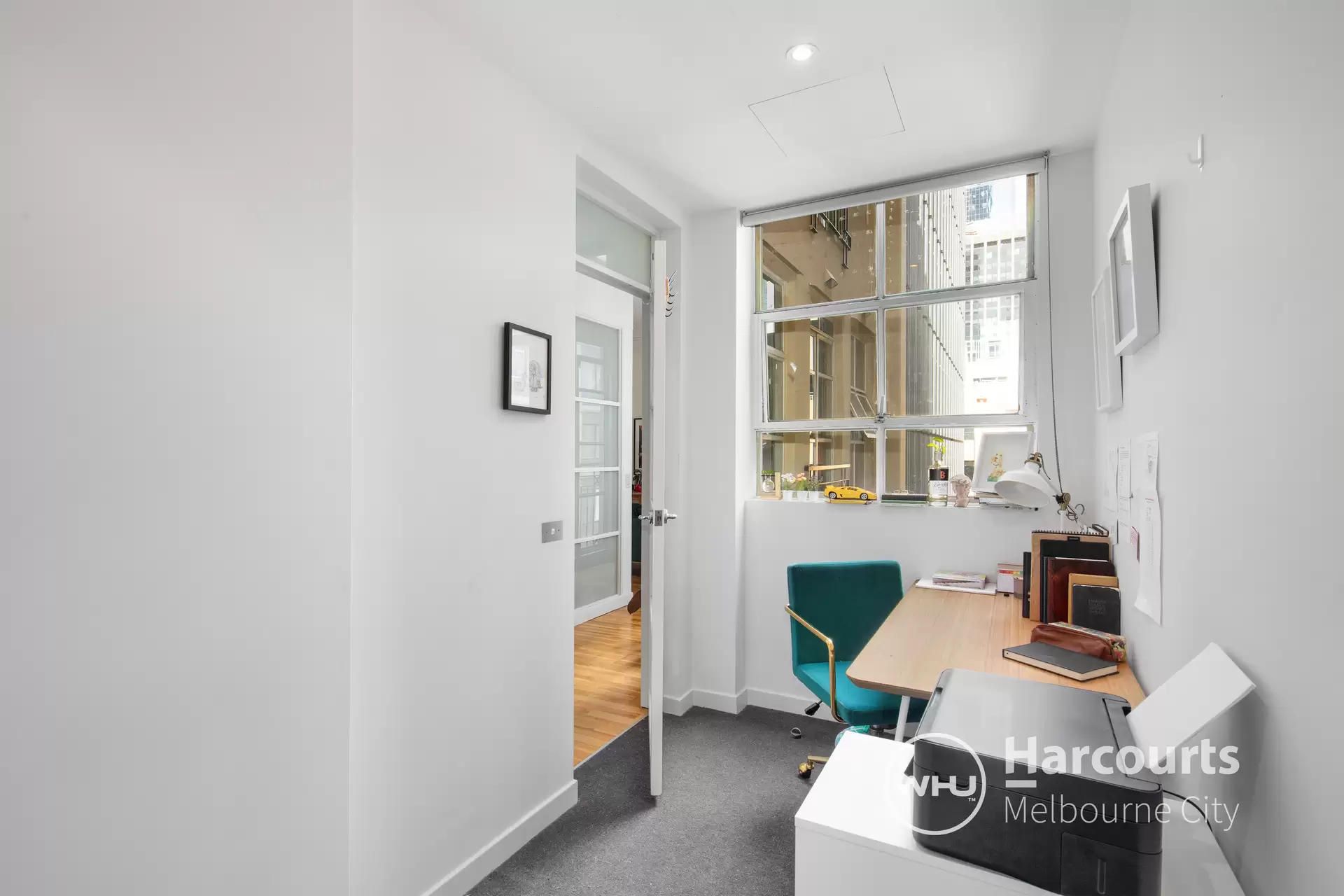 807/422 Collins Street, Melbourne Sold by Harcourts Melbourne City - image 1