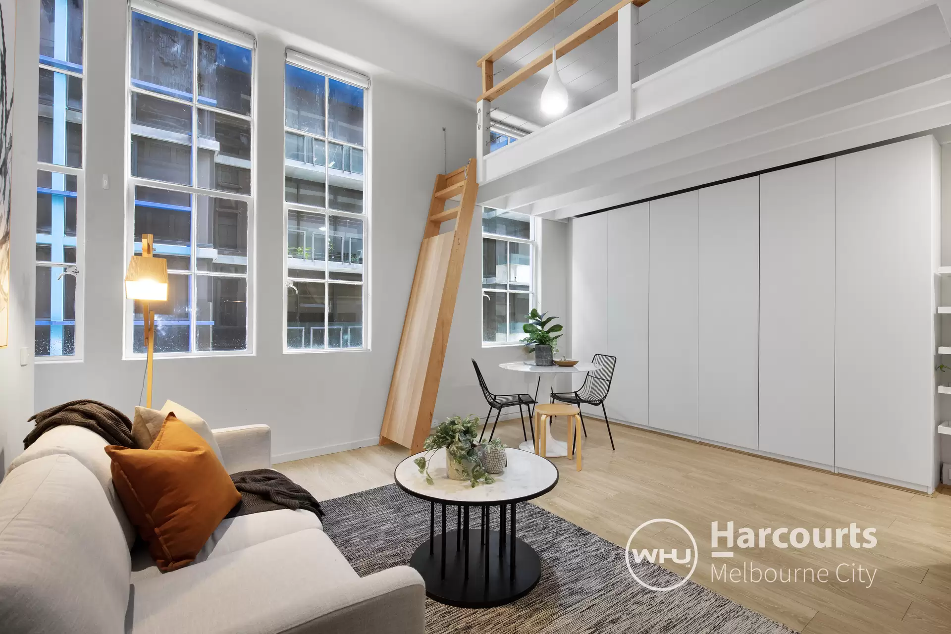 5/377 Little Collins Street, Melbourne Sold by Harcourts Melbourne City - image 1