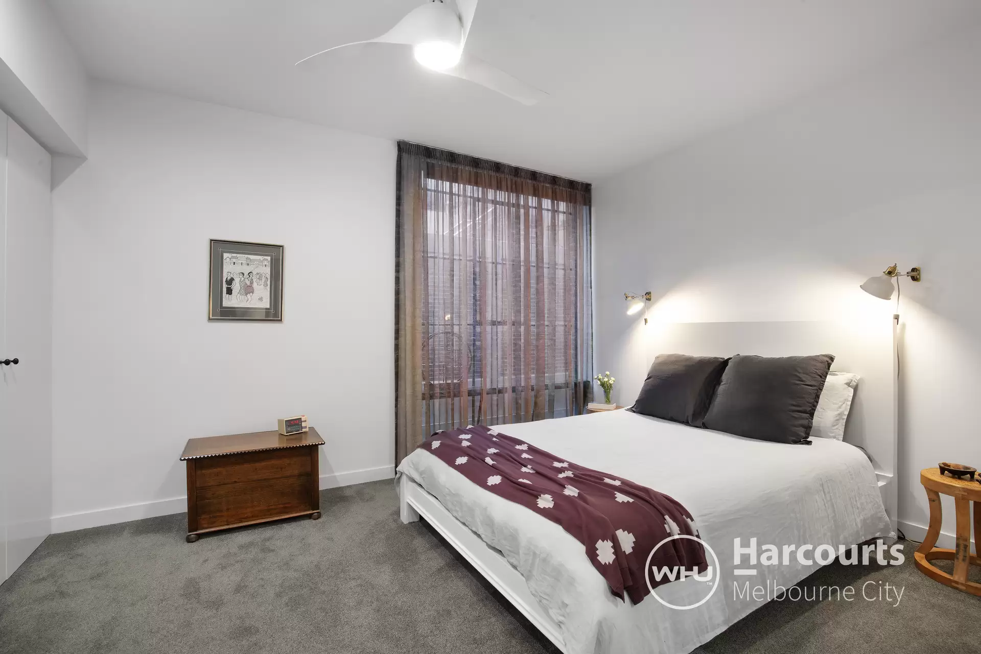 26 Franklin Place, West Melbourne Sold by Harcourts Melbourne City - image 1