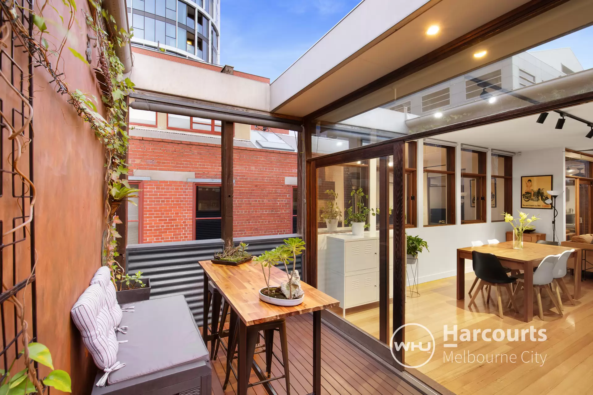 26 Franklin Place, West Melbourne Sold by Harcourts Melbourne City - image 1