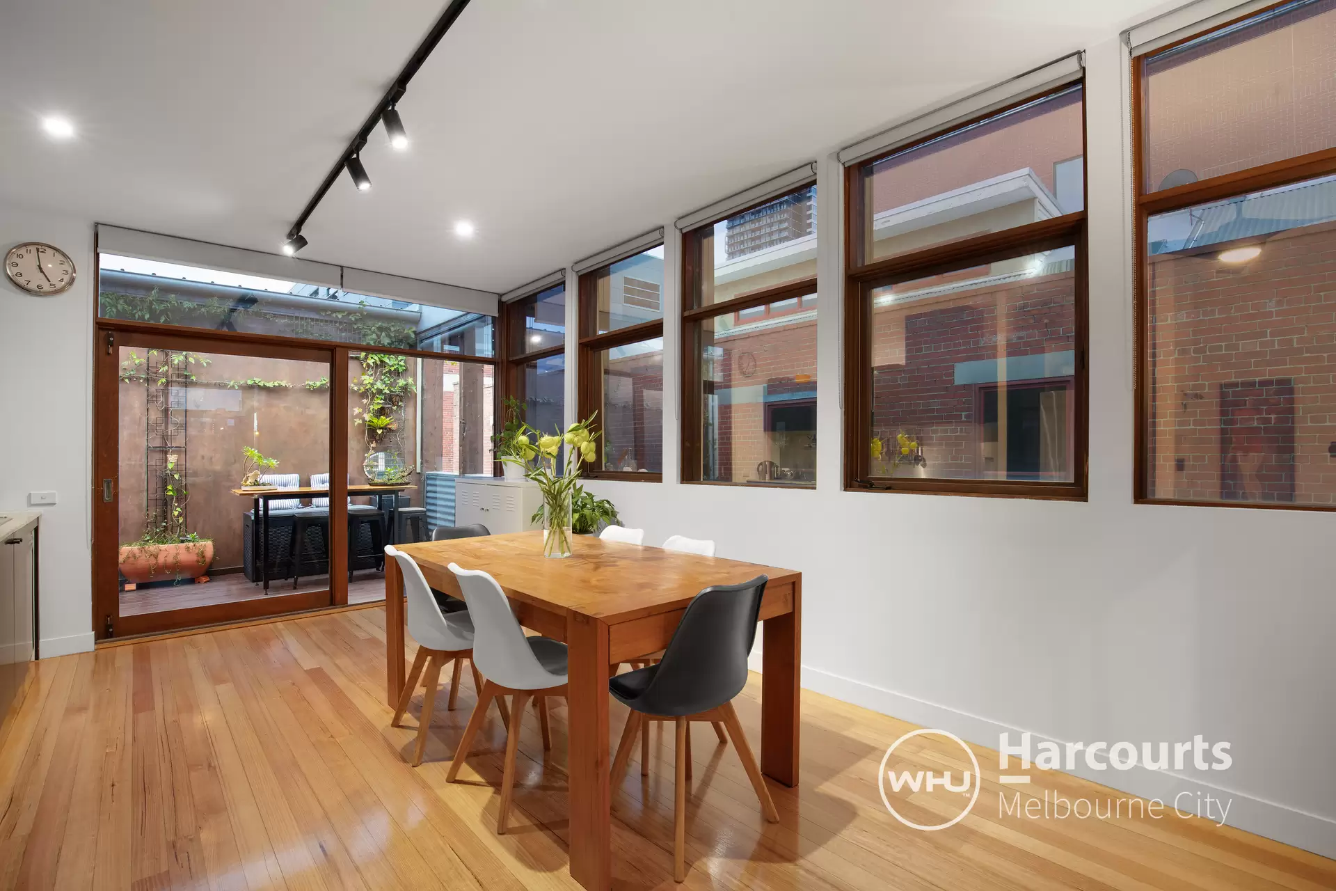 26 Franklin Place, West Melbourne Sold by Harcourts Melbourne City - image 1