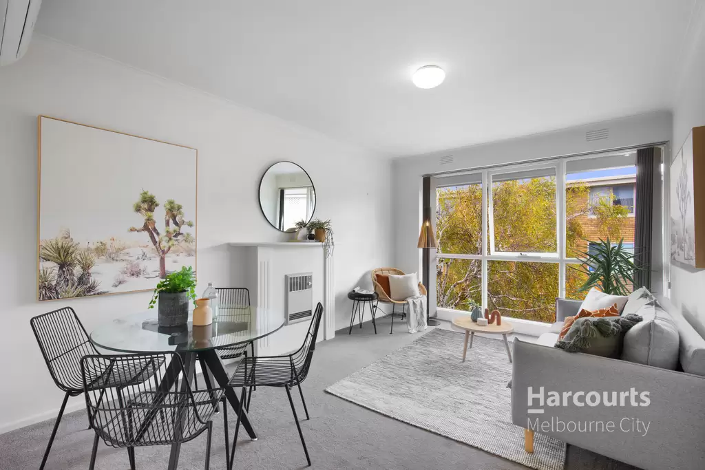 14/53 Millswyn Street, South Yarra Sold by Harcourts Melbourne City