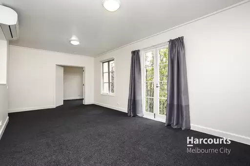 32/1 Wellington Crescent, East Melbourne Leased by Harcourts Melbourne City