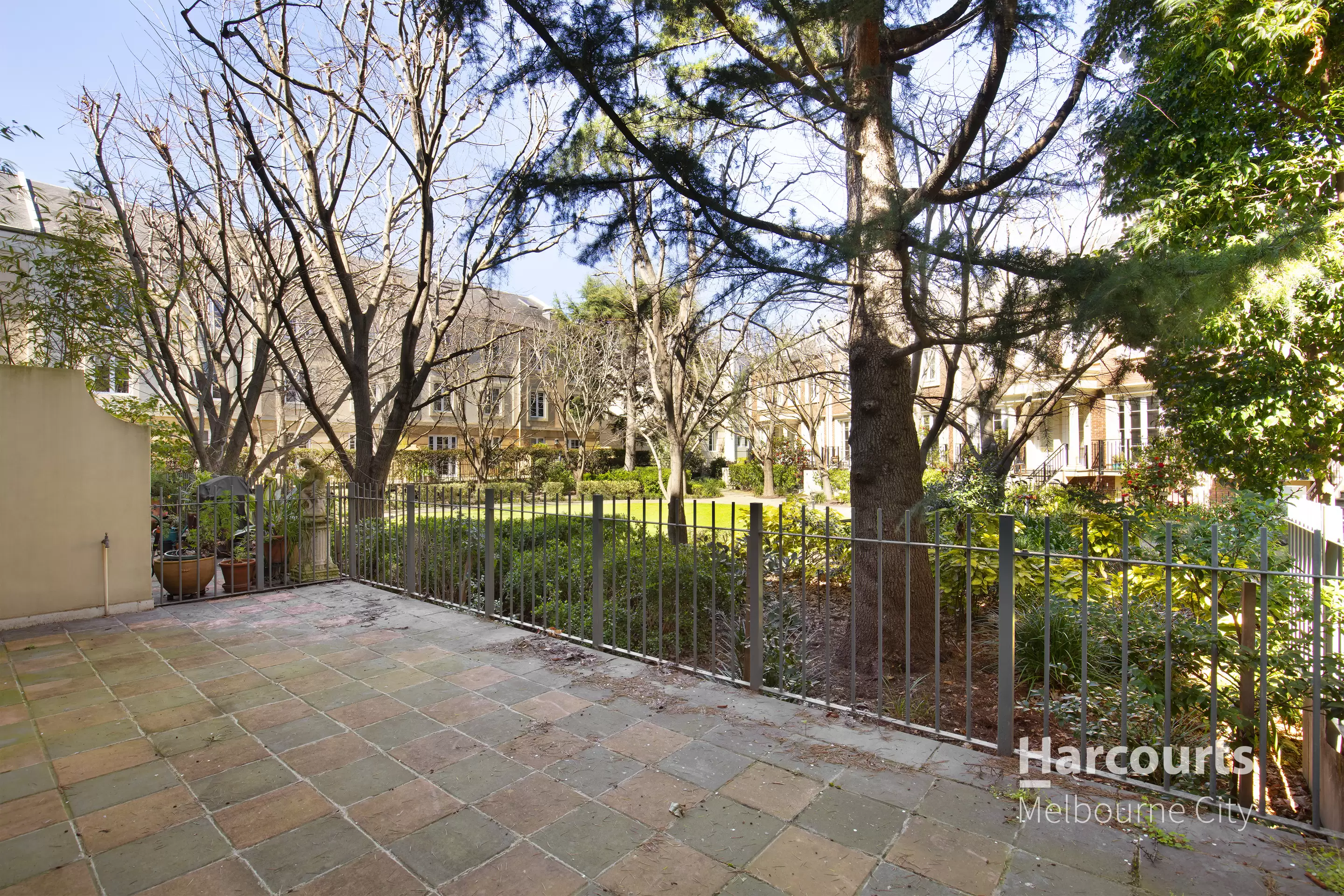 29/8 Wellington Crescent, East Melbourne Leased by Harcourts Melbourne City - image 9