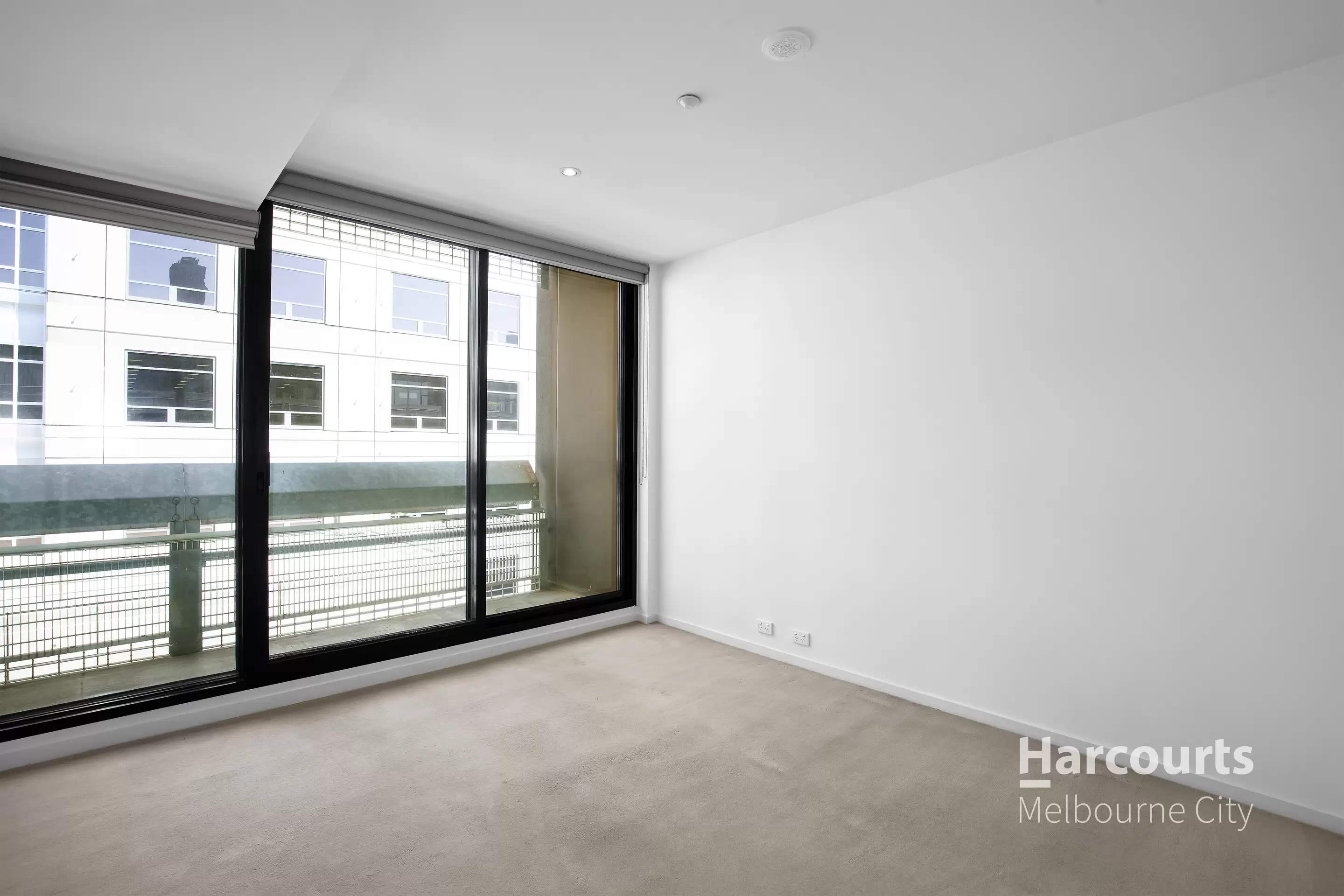 1305/118 Russell Street, Melbourne Leased by Harcourts Melbourne City - image 4