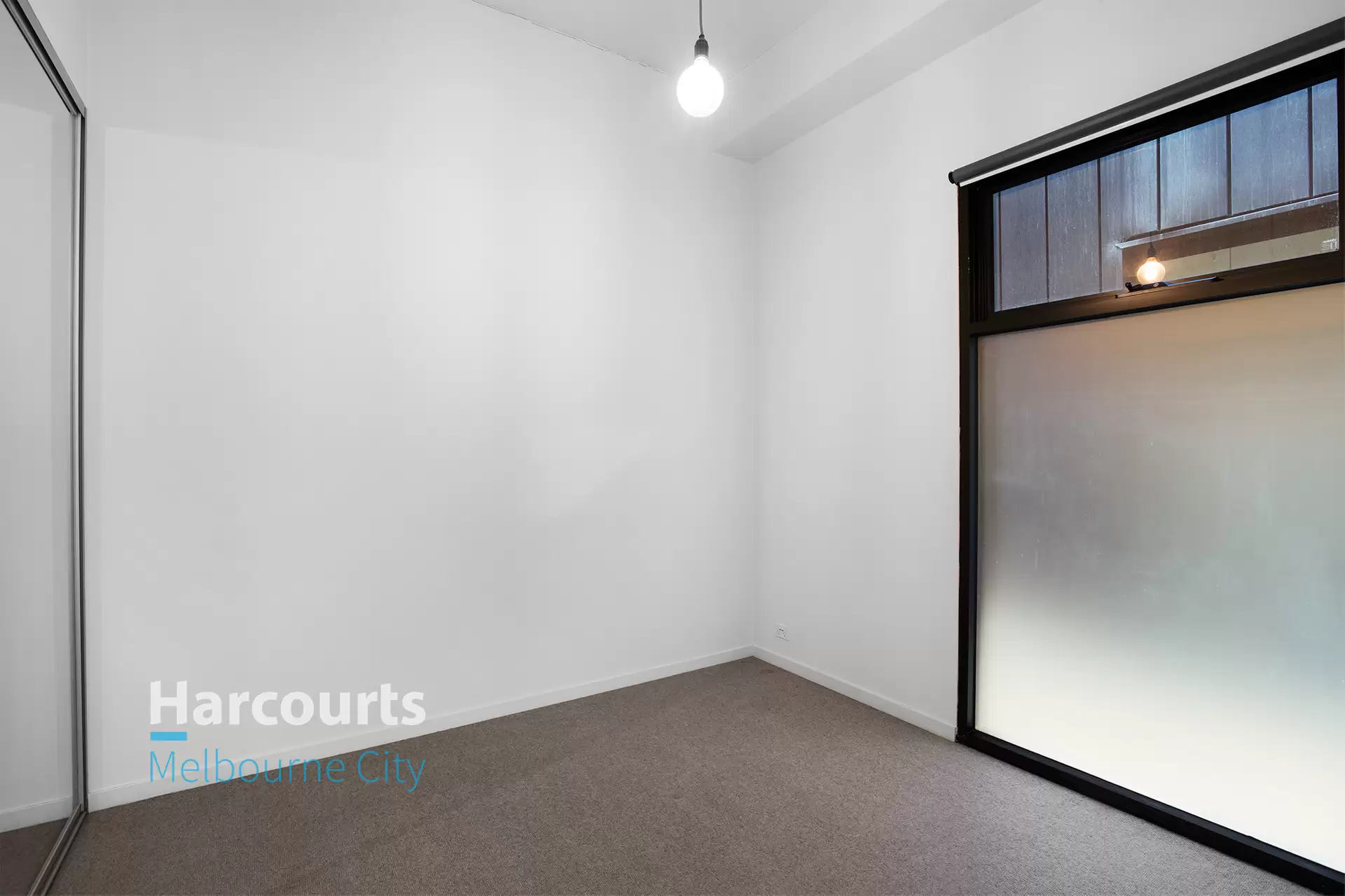 105/112 Ireland Street, West Melbourne Leased by Harcourts Melbourne City - image 1