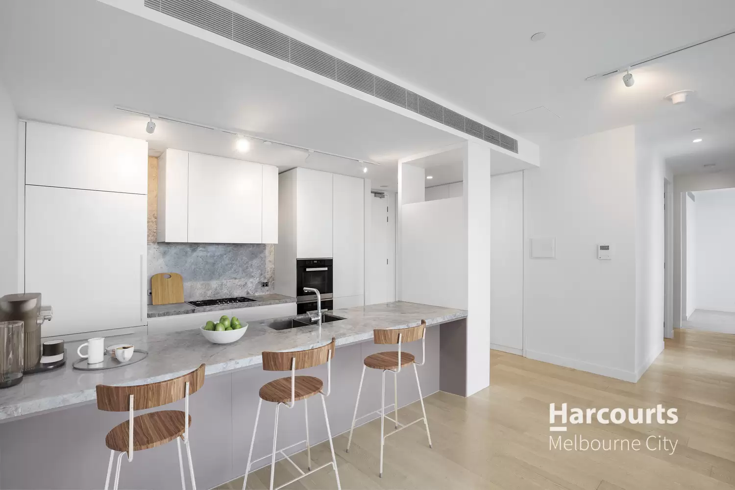 7005/160 Victoria Street, Carlton Leased by Harcourts Melbourne City - image 2