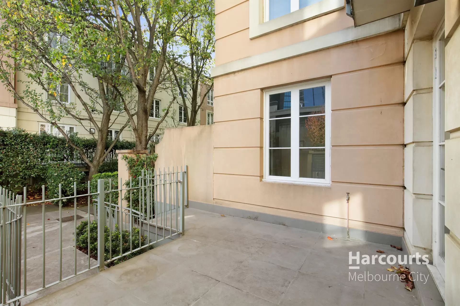 34/8 Wellington Crescent, East Melbourne Leased by Harcourts Melbourne City - image 1