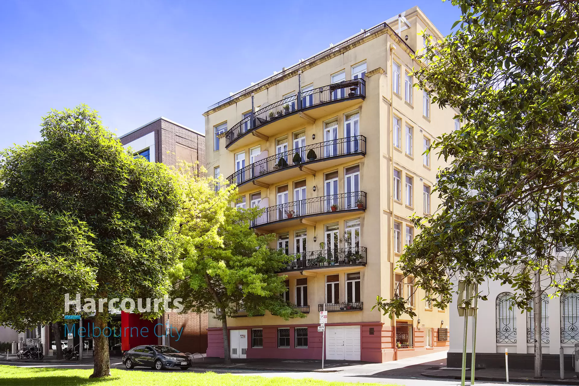 8/322 Albert Street, East Melbourne Leased by Harcourts Melbourne City - image 1