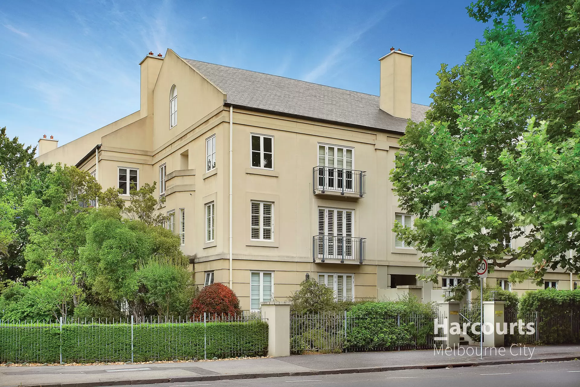 4/201 Wellington Parade South, East Melbourne Leased by Harcourts Melbourne City - image 1