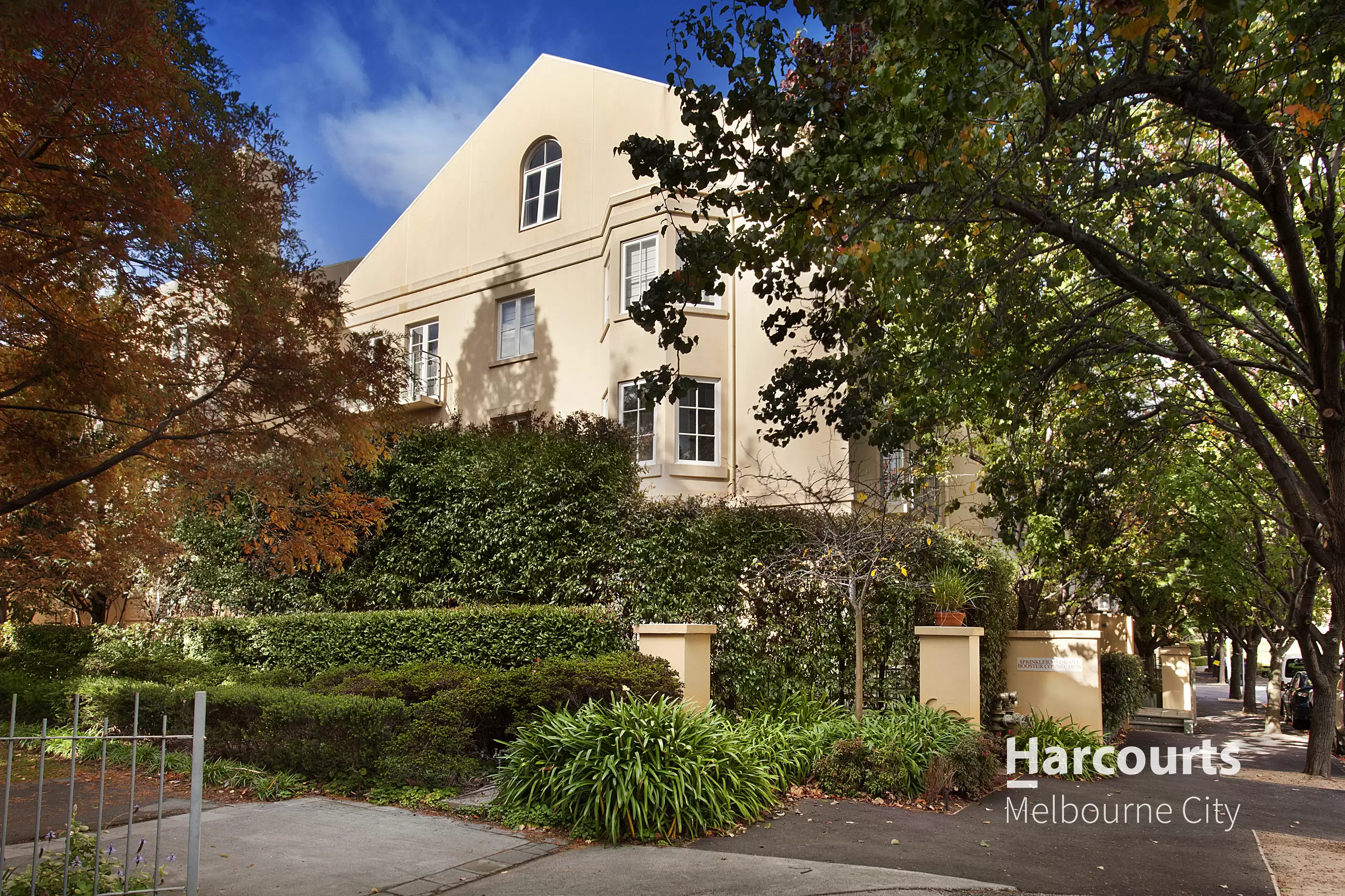 32/1 Wellington Crescent, East Melbourne Leased by Harcourts Melbourne City - image 1