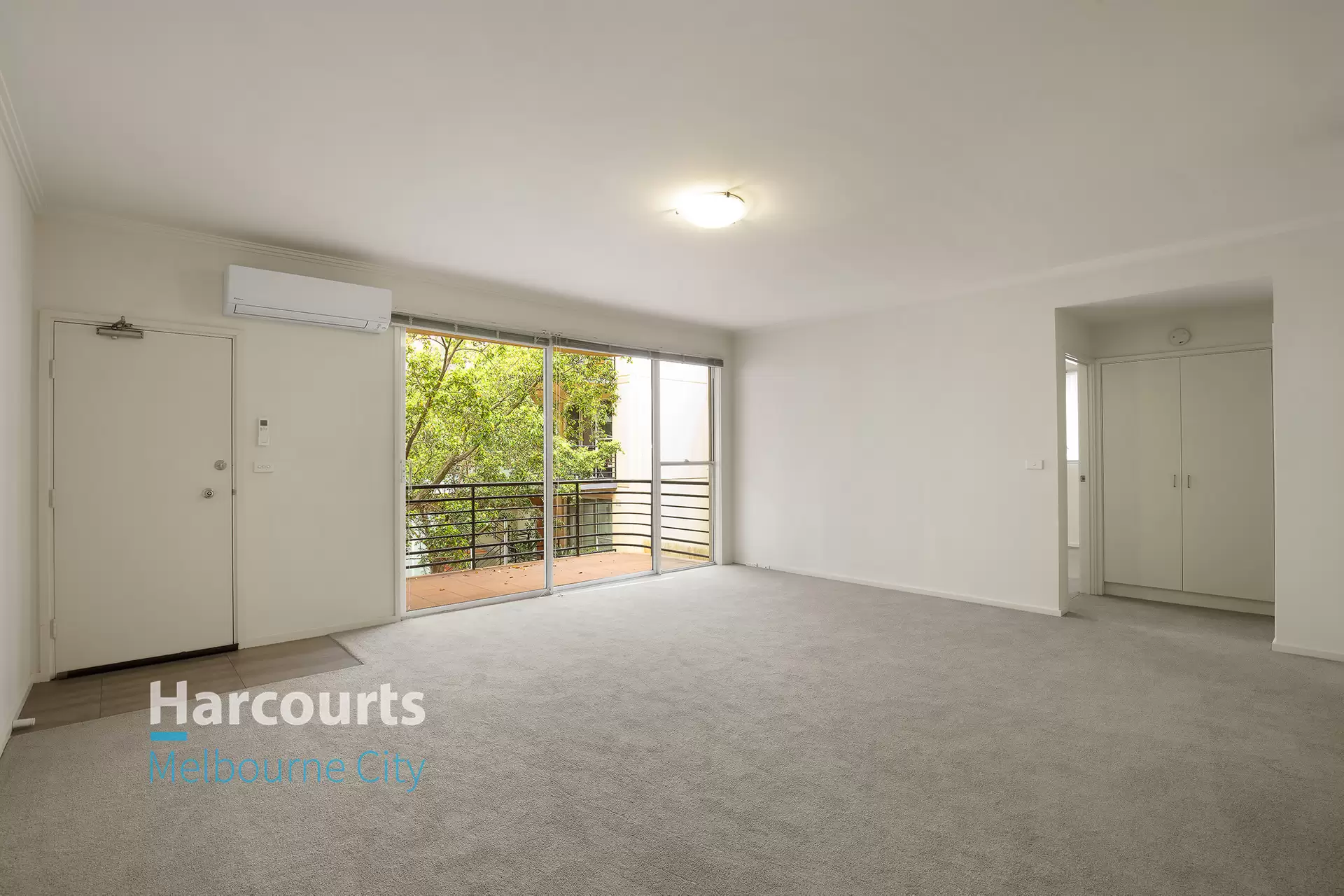 31/28 Jeffcott Street, West Melbourne Leased by Harcourts Melbourne City - image 1