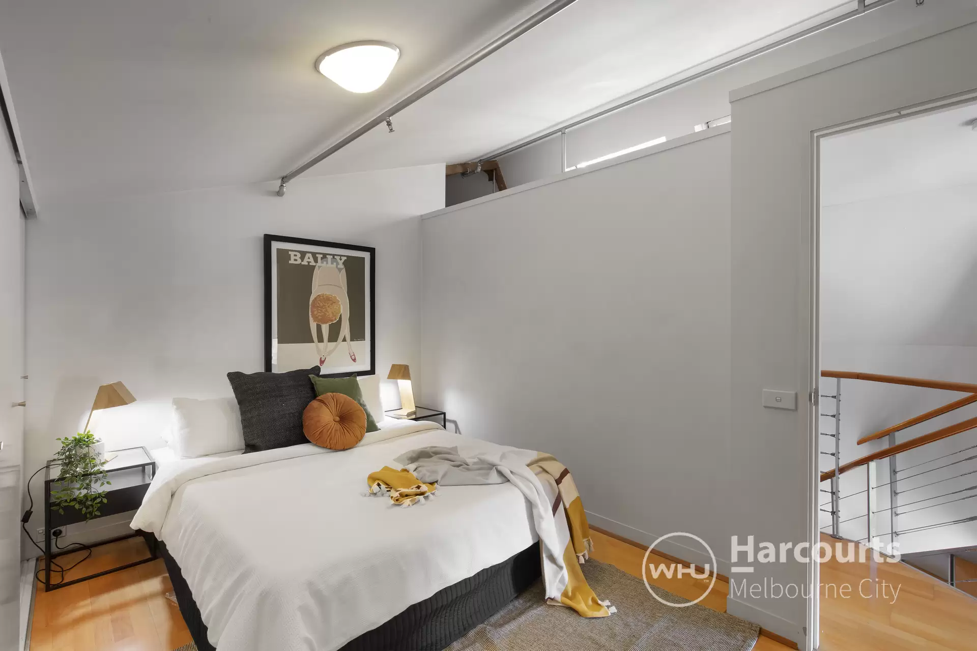 1/320 Spencer Street, West Melbourne Sold by Harcourts Melbourne City - image 1