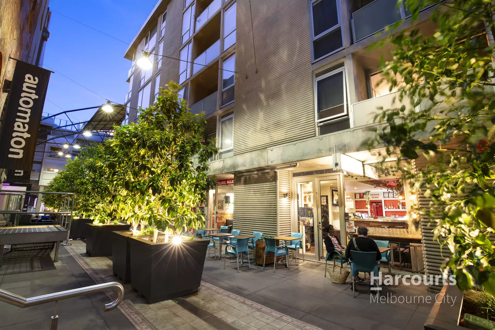 103/211 Powlett Street, East Melbourne Sold by Harcourts Melbourne City - image 1