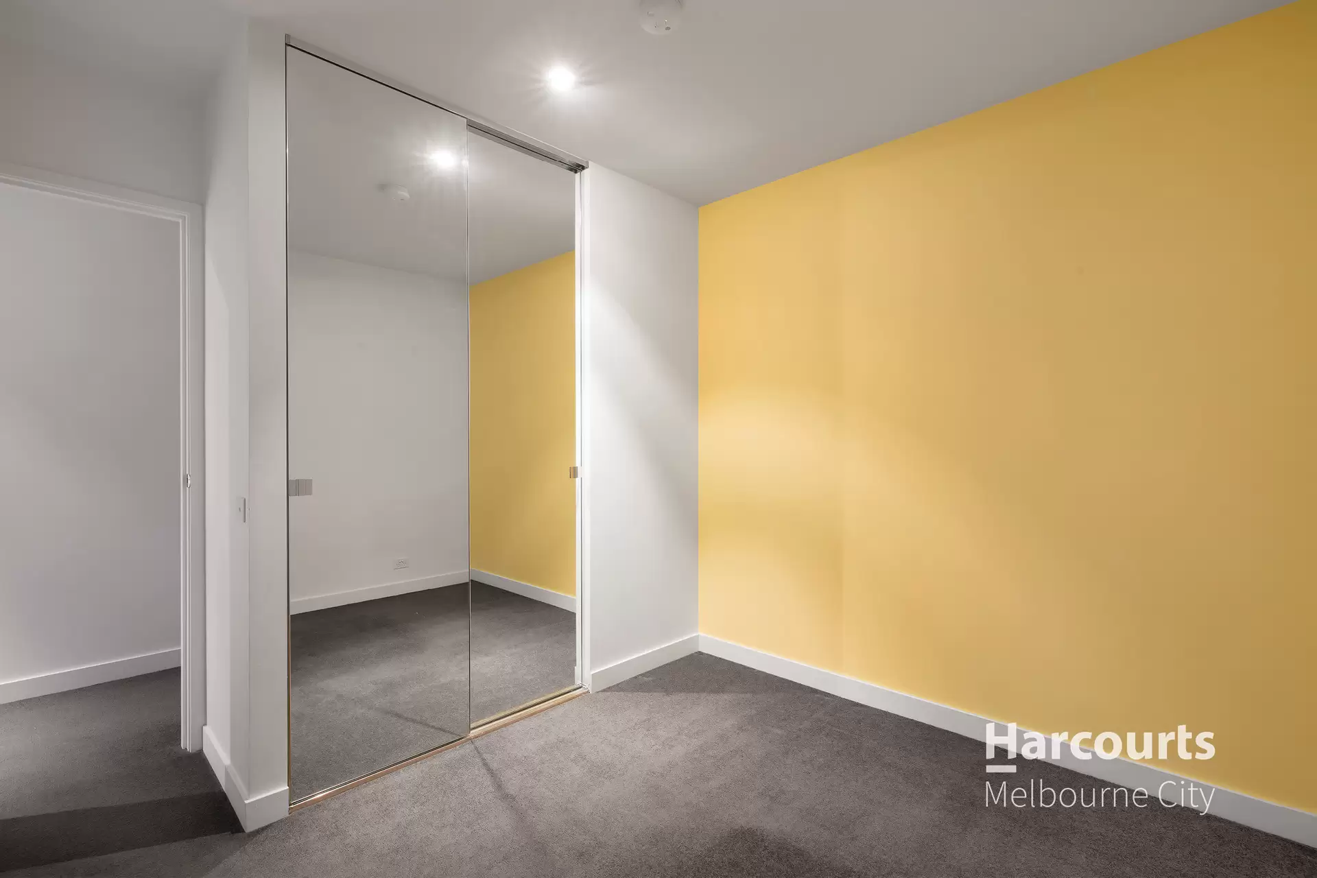 2603/7 Katherine Place, Melbourne Sold by Harcourts Melbourne City - image 1