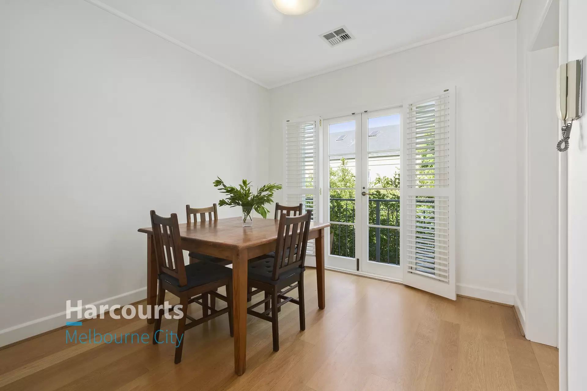 63/1 Wellington Crescent, East Melbourne Sold by Harcourts Melbourne City - image 1