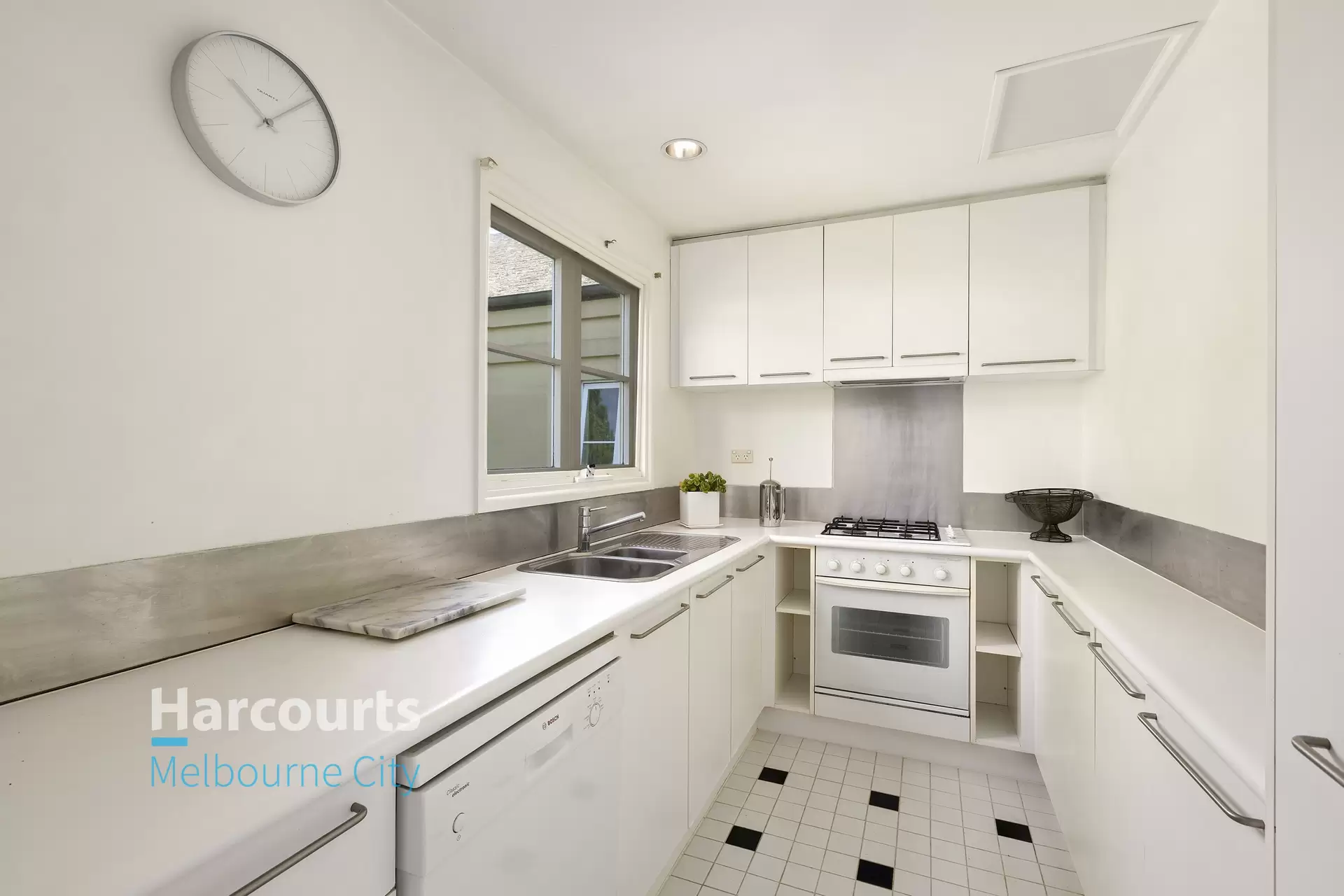 63/1 Wellington Crescent, East Melbourne Sold by Harcourts Melbourne City - image 1