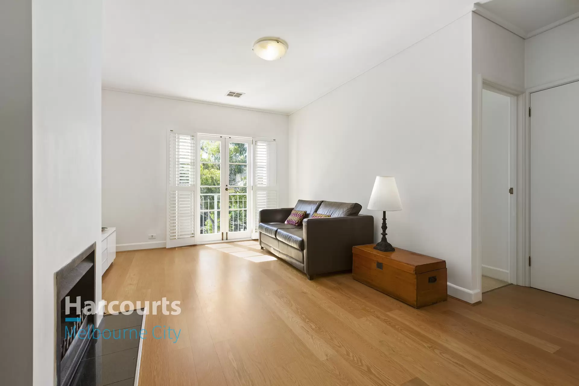 63/1 Wellington Crescent, East Melbourne Sold by Harcourts Melbourne City - image 1