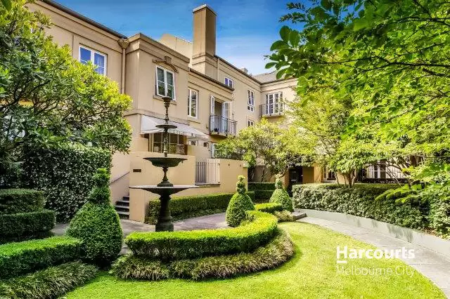 63/1 Wellington Crescent, East Melbourne Sold by Harcourts Melbourne City