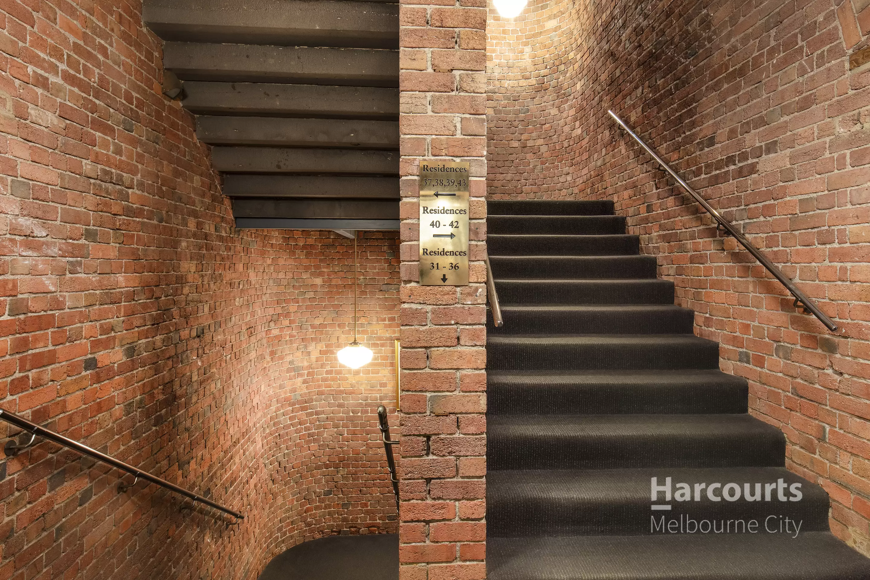 38/24 Little Bourke Street, Melbourne Sold by Harcourts Melbourne City - image 3