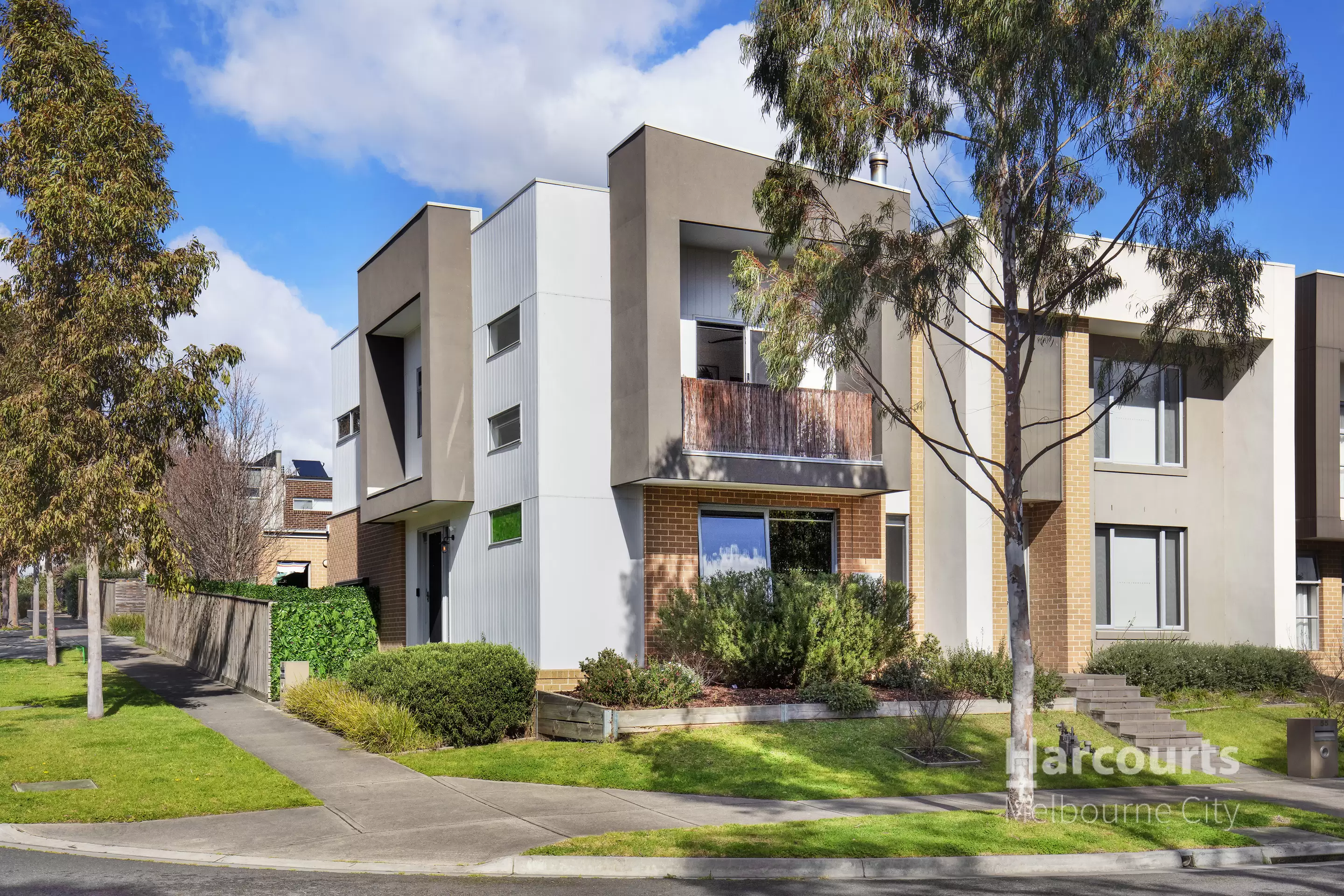 65 Snapshot Drive, Coburg North Sold by Harcourts Melbourne City - image 9