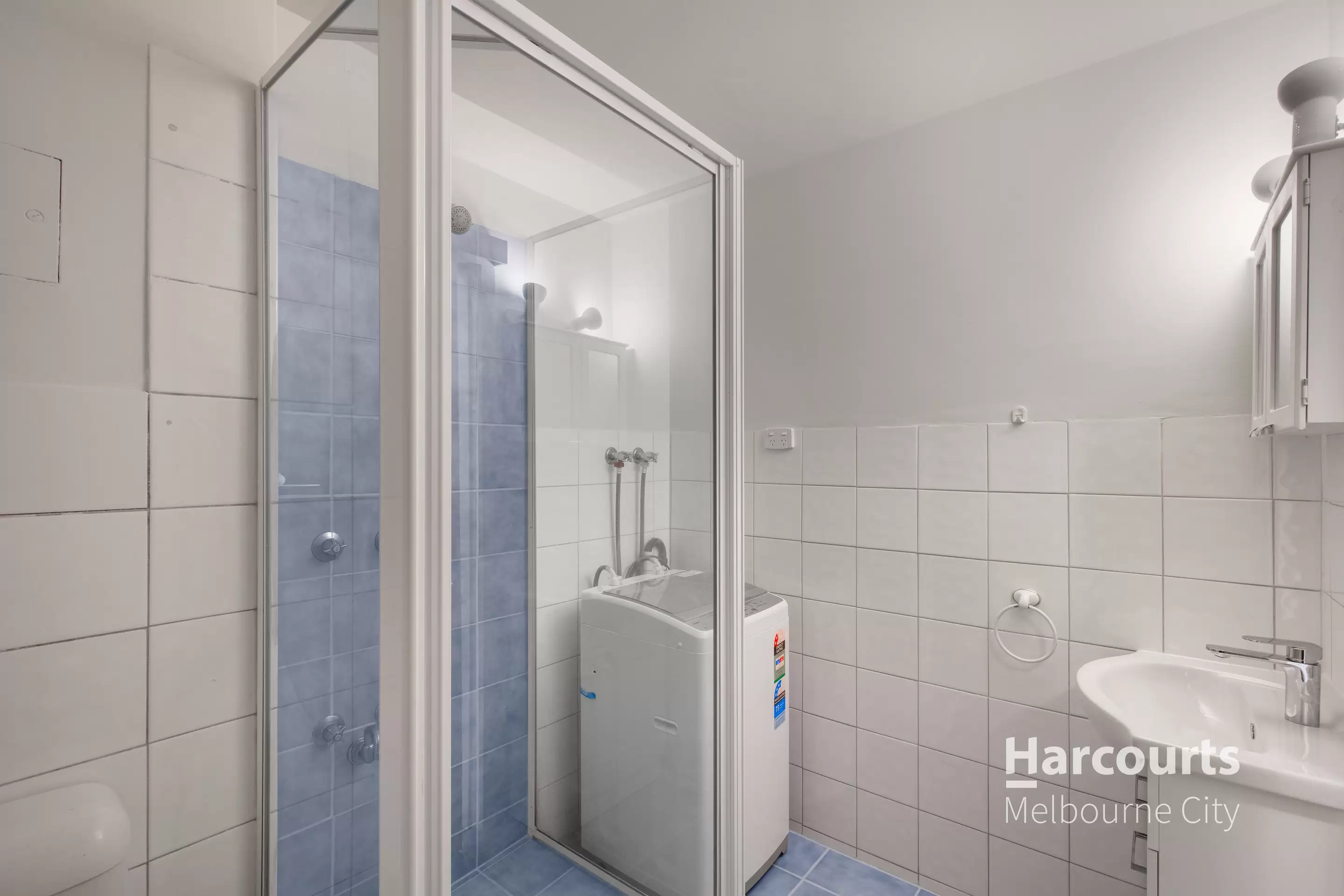 13A(120)/131 Lonsdale Street, Melbourne Leased by Harcourts Melbourne City - image 3