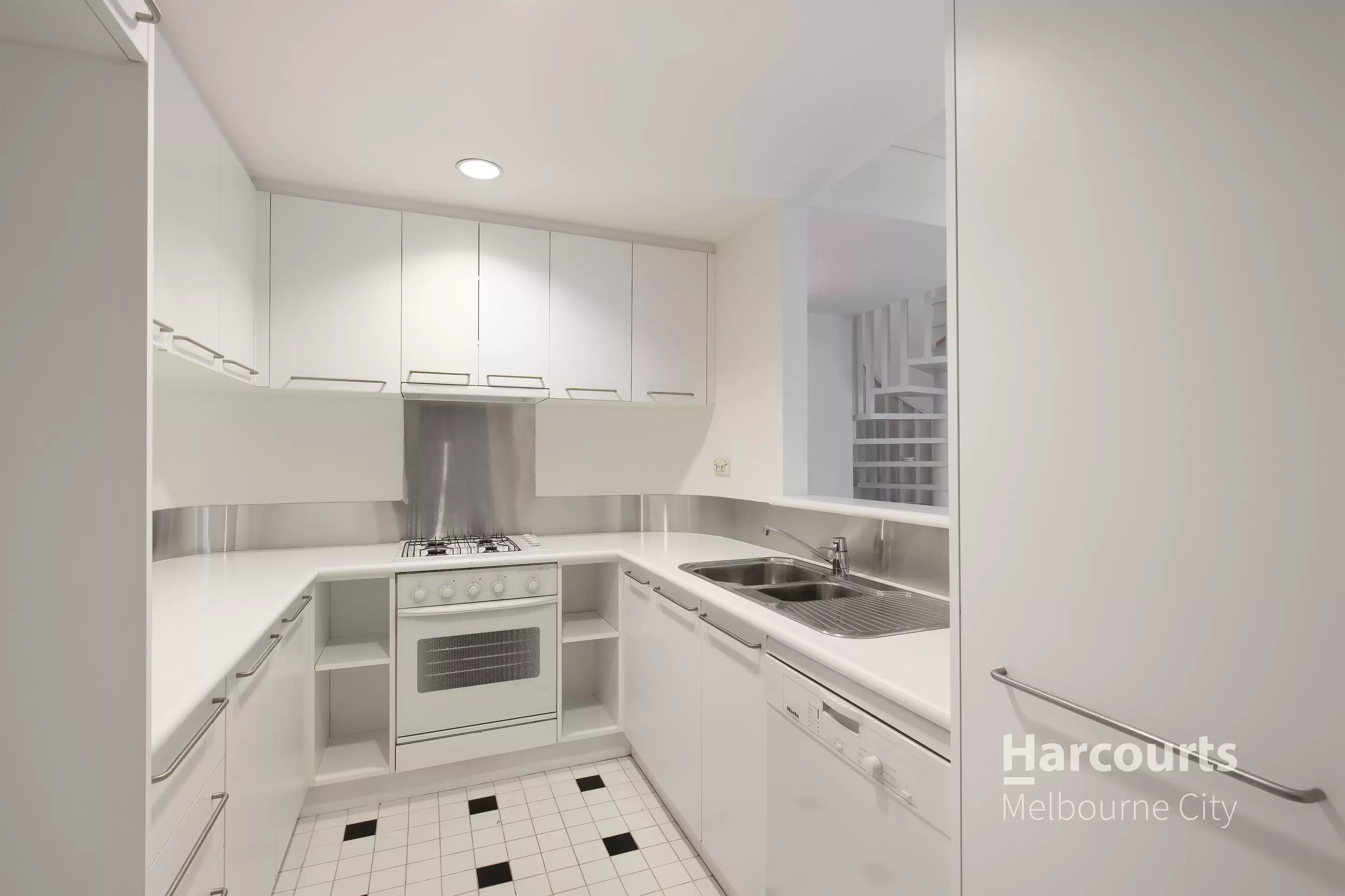 21/8 Wellington Crescent, East Melbourne For Lease by Harcourts Melbourne City - image 4