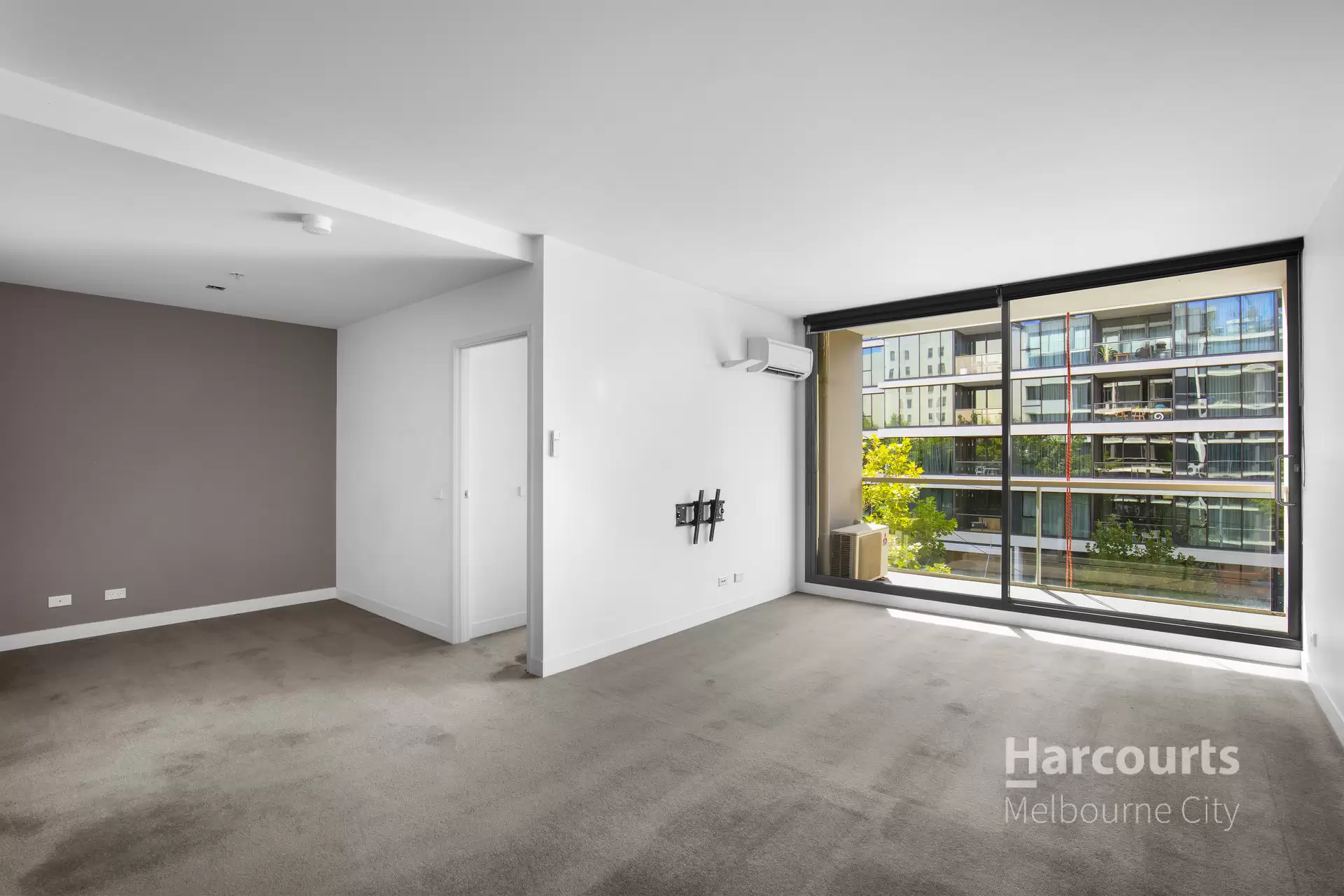 402/9 Eades Street, East Melbourne For Lease by Harcourts Melbourne City - image 1