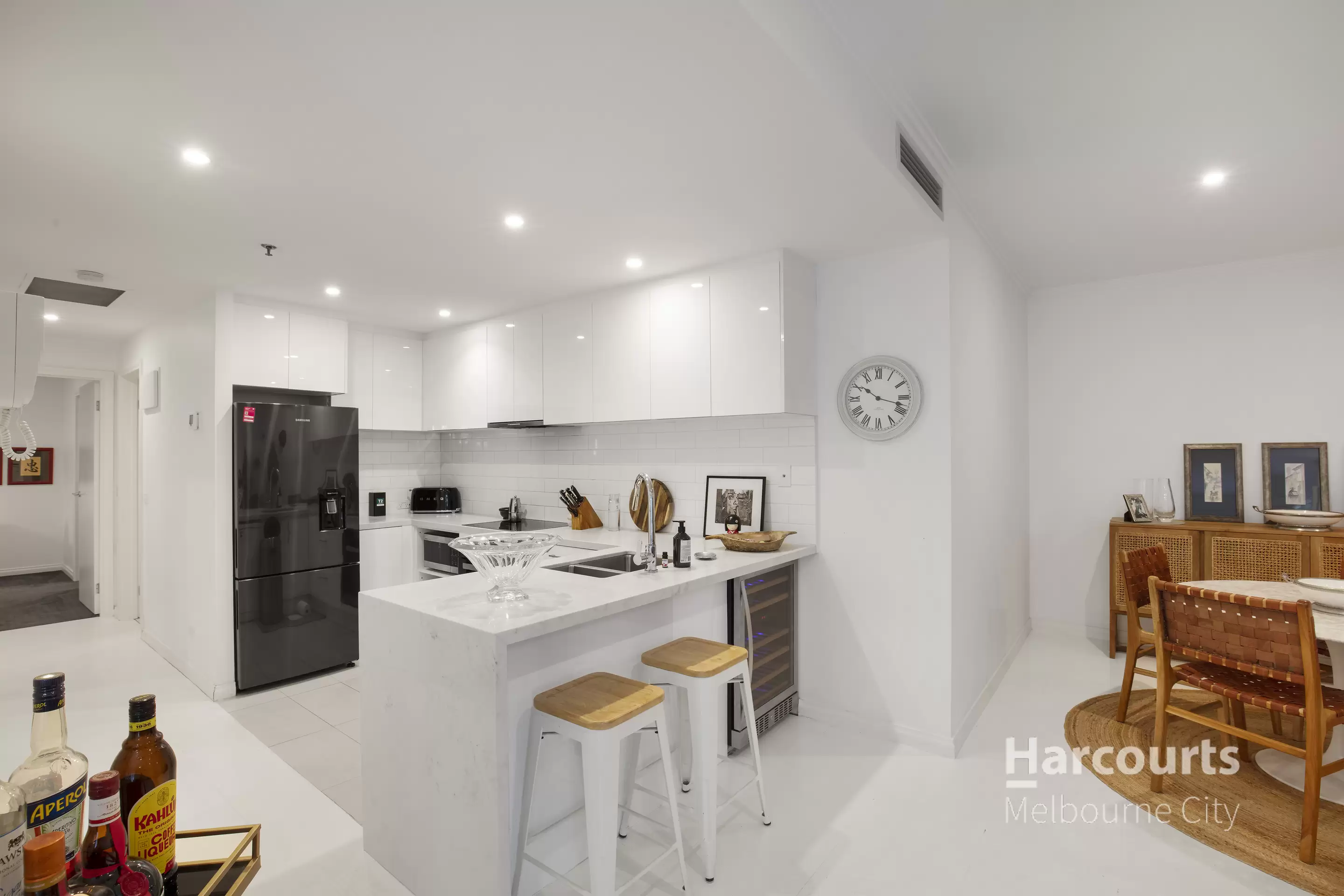 403/15 Queens Road, Melbourne Leased by Harcourts Melbourne City - image 2
