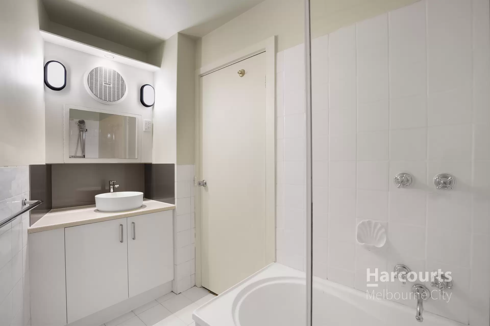14B(130)/131 Lonsdale Street, Melbourne Leased by Harcourts Melbourne City - image 1