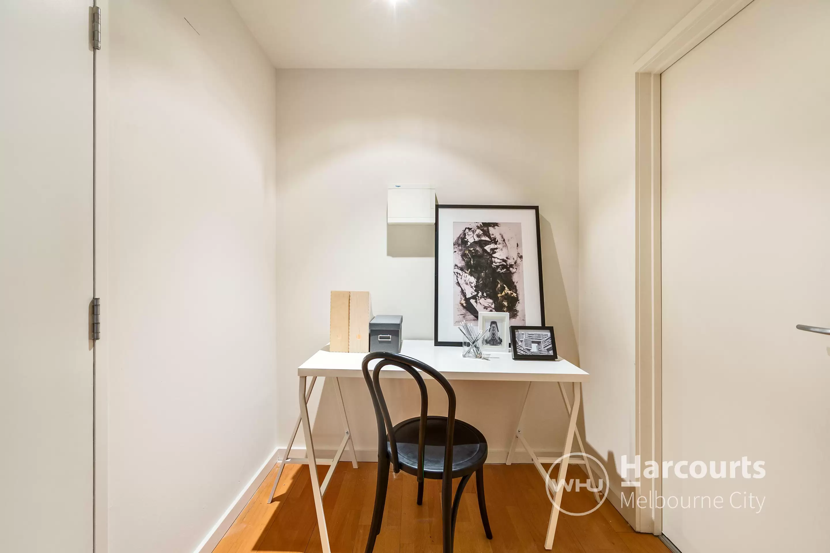 24/377 Little Collins Street, Melbourne Leased by Harcourts Melbourne City - image 3