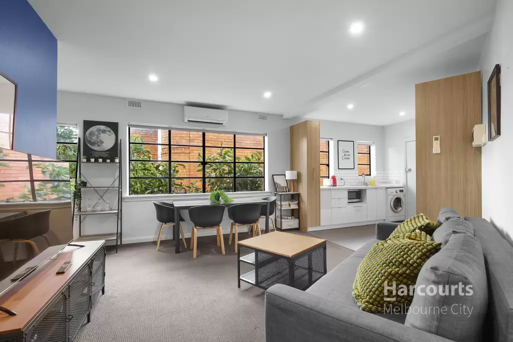 9/2-4 Garden Avenue, East Melbourne Leased by Harcourts Melbourne City