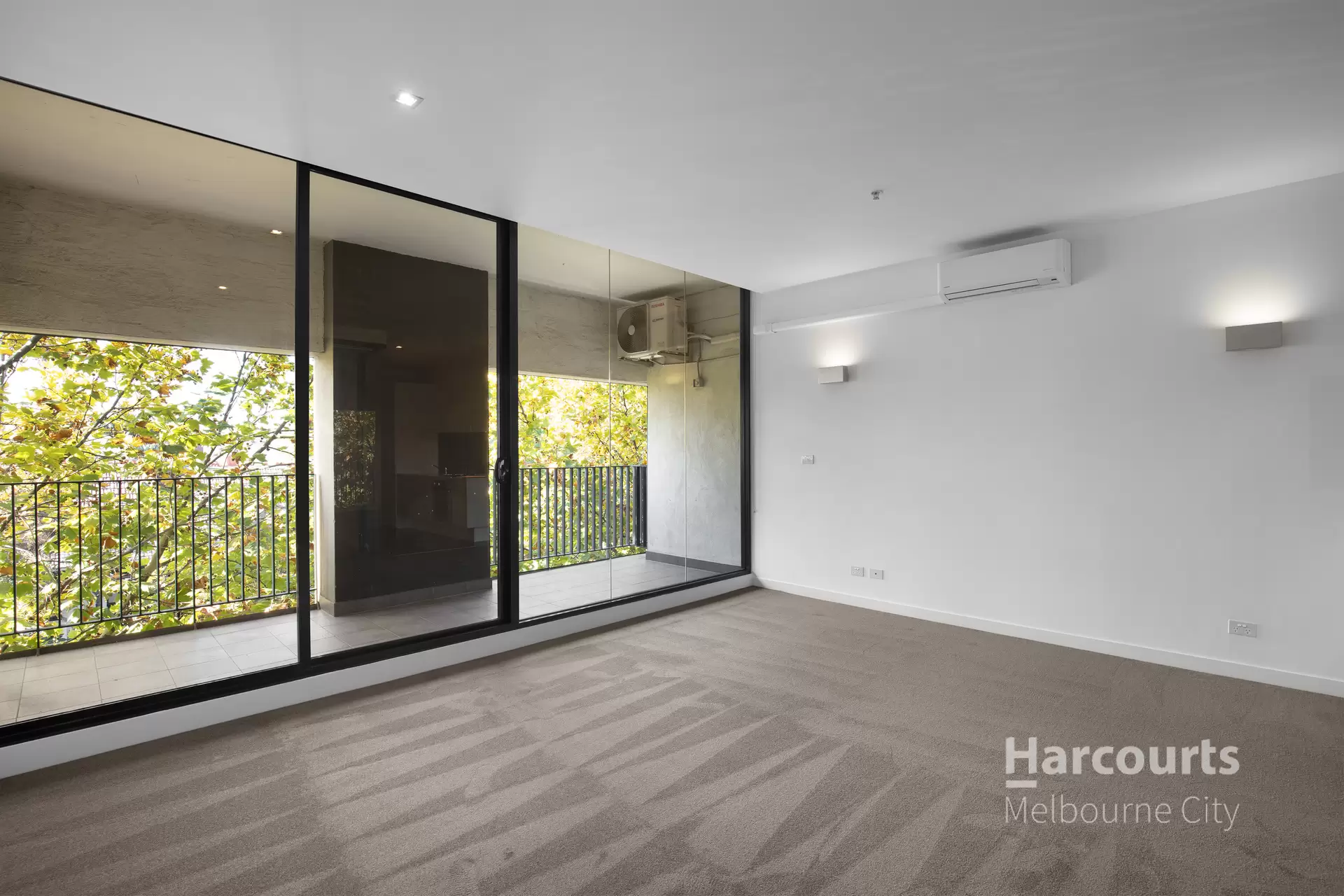215/63 Acland Street, St Kilda For Lease by Harcourts Melbourne City - image 1