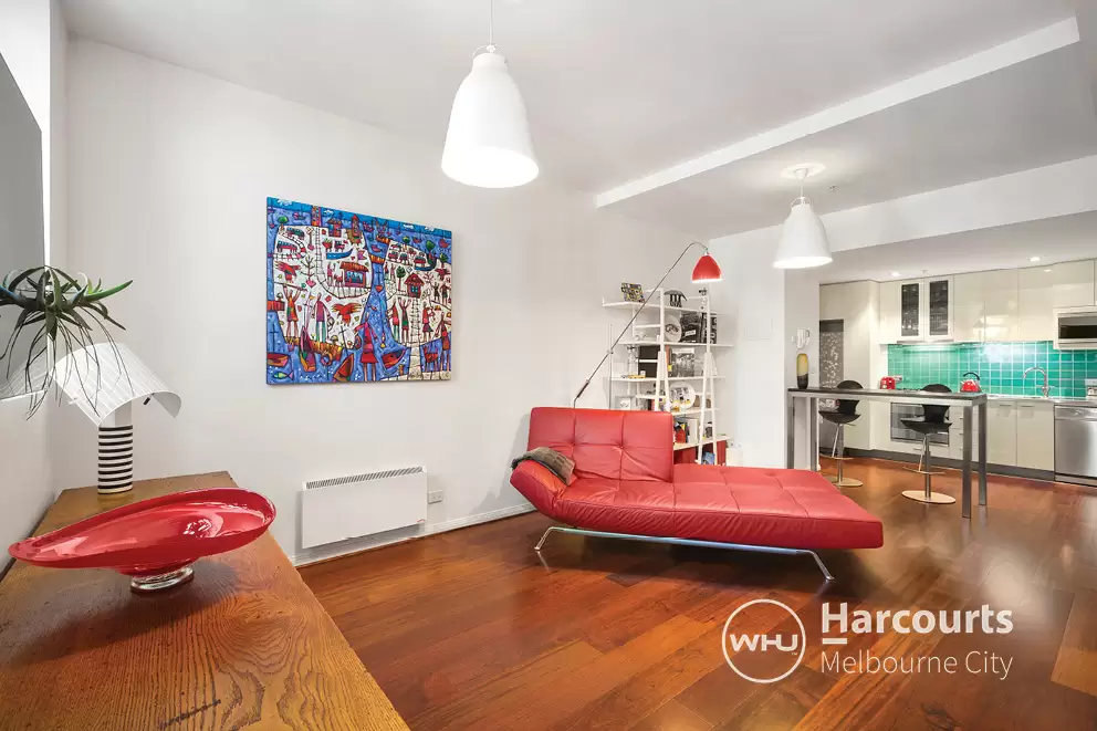 210/336 Russell Street, Melbourne Leased by Harcourts Melbourne City - image 2