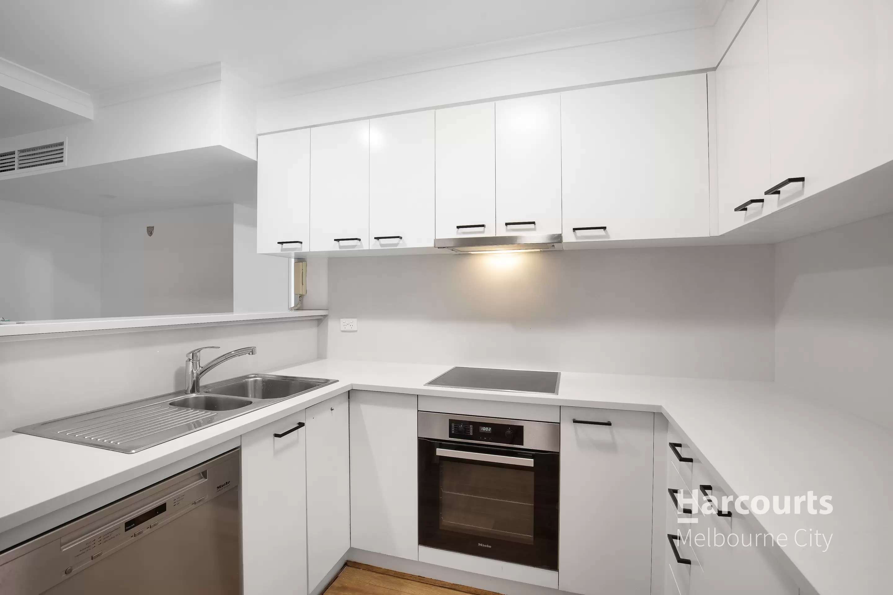 1006/585 La Trobe Street, Melbourne Leased by Harcourts Melbourne City - image 7