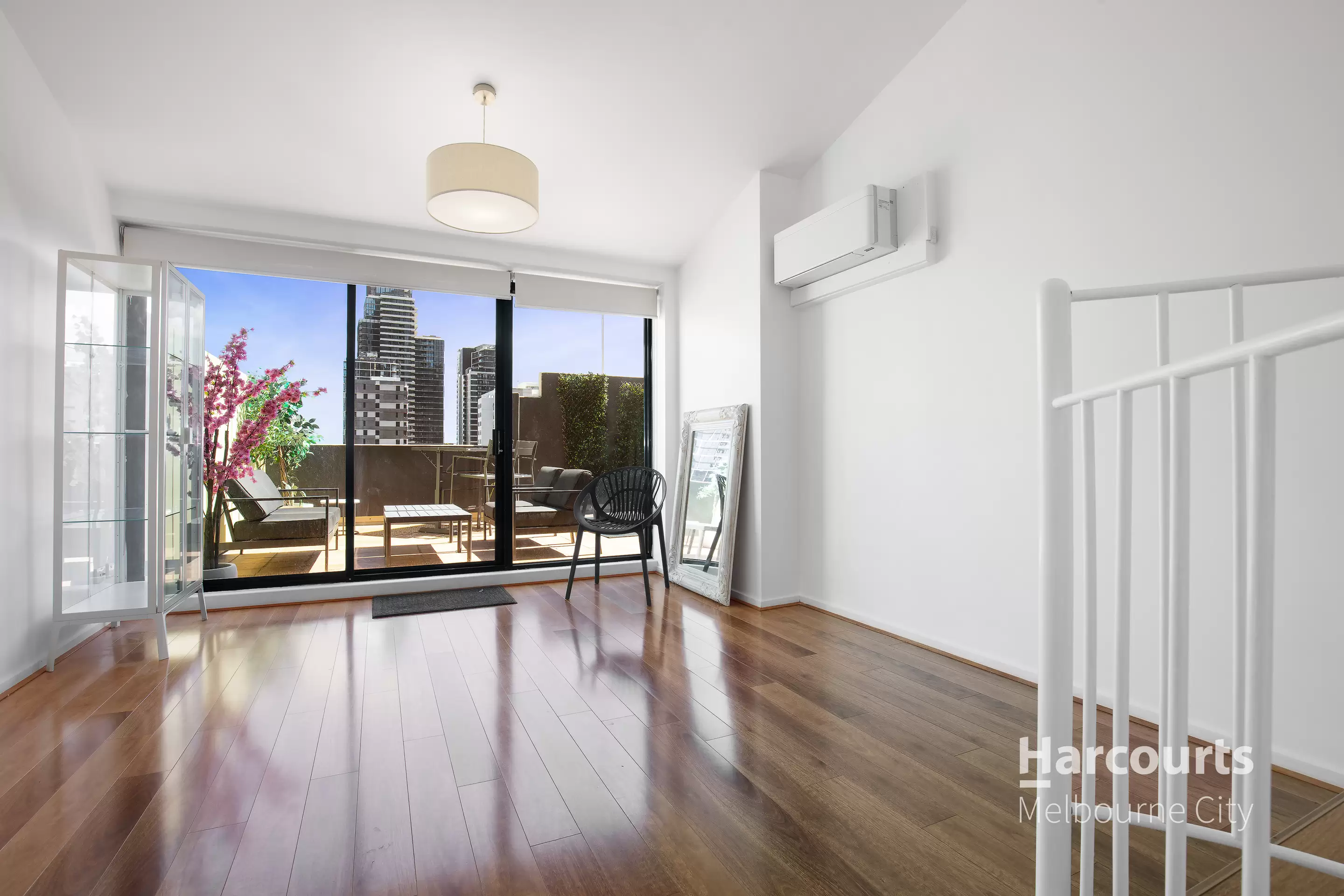 1006/585 La Trobe Street, Melbourne Leased by Harcourts Melbourne City - image 10