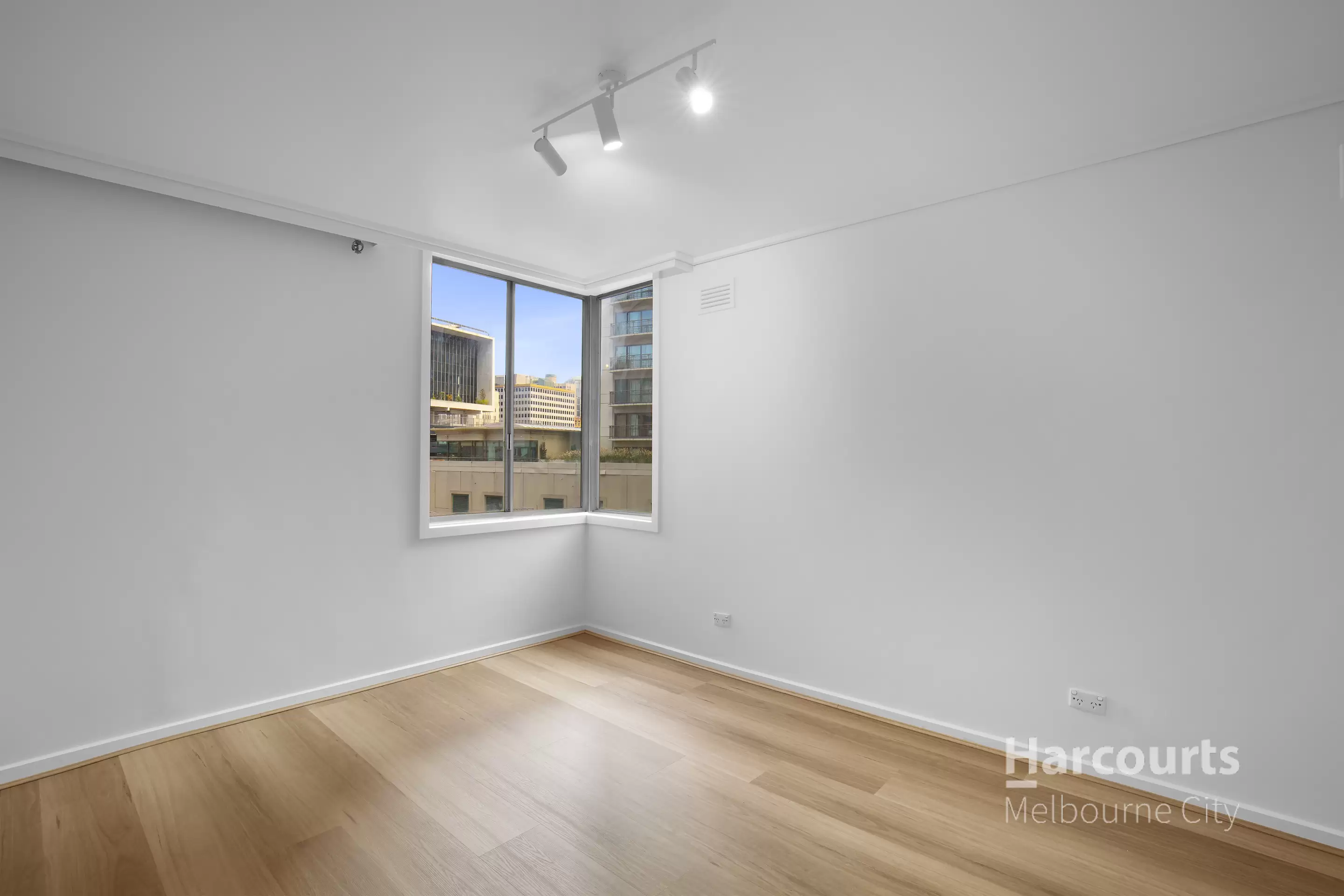 3H(37)/131 Lonsdale Street, Melbourne For Lease by Harcourts Melbourne City - image 4