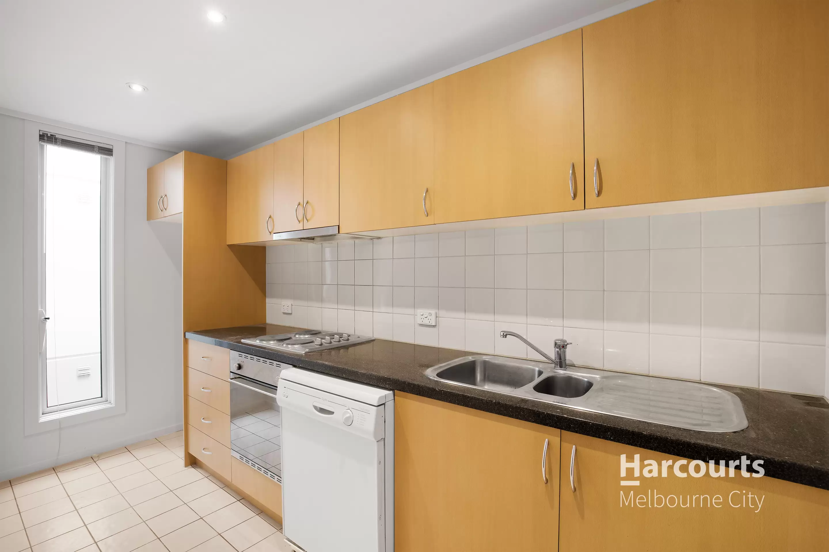8/21 Park Street, South Melbourne For Lease by Harcourts Melbourne City - image 3