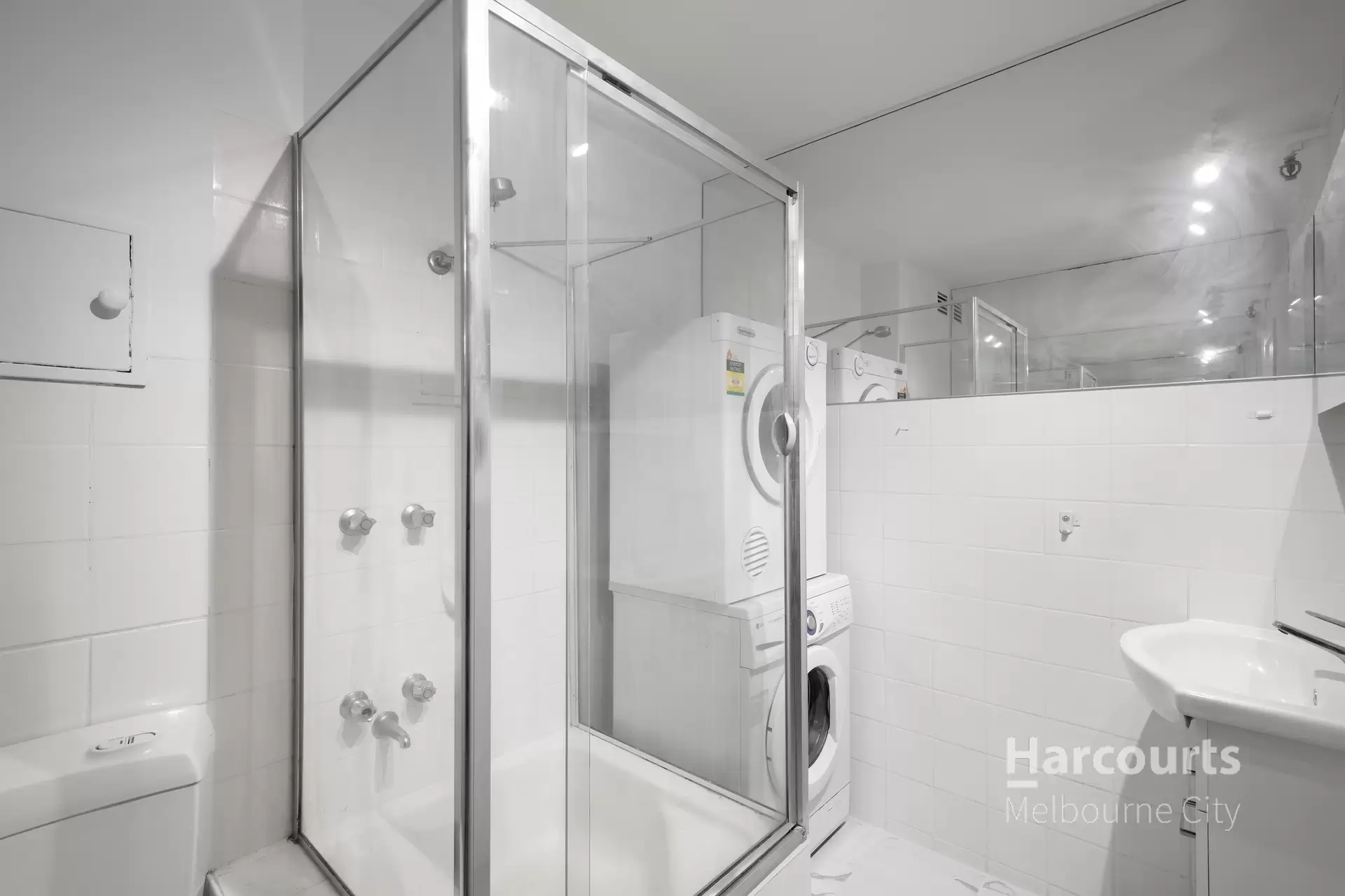 4A(39)/131 Lonsdale Street, Melbourne Leased by Harcourts Melbourne City - image 1