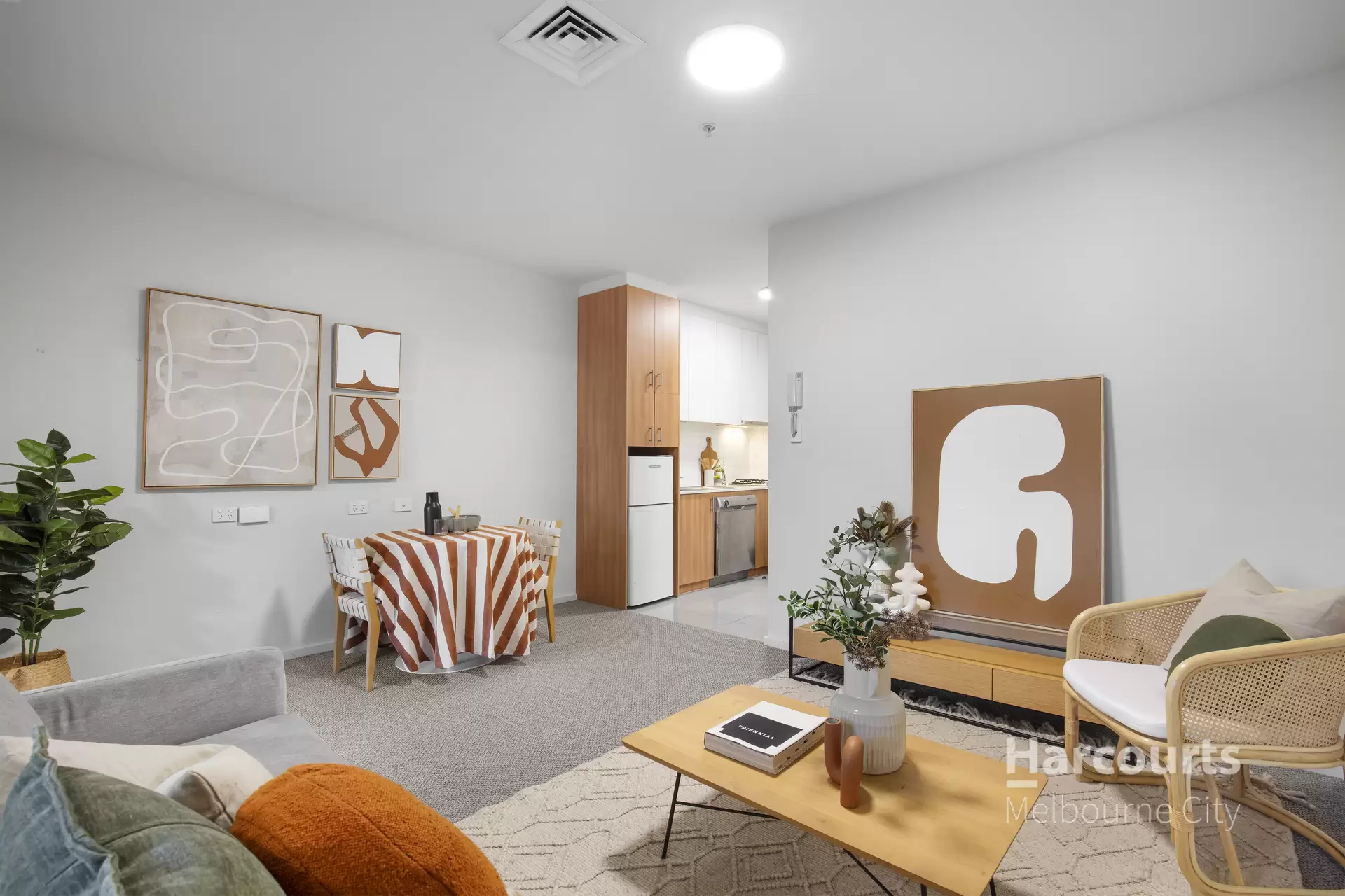 815/250 Elizabeth Street, Melbourne Sold by Harcourts Melbourne City - image 1