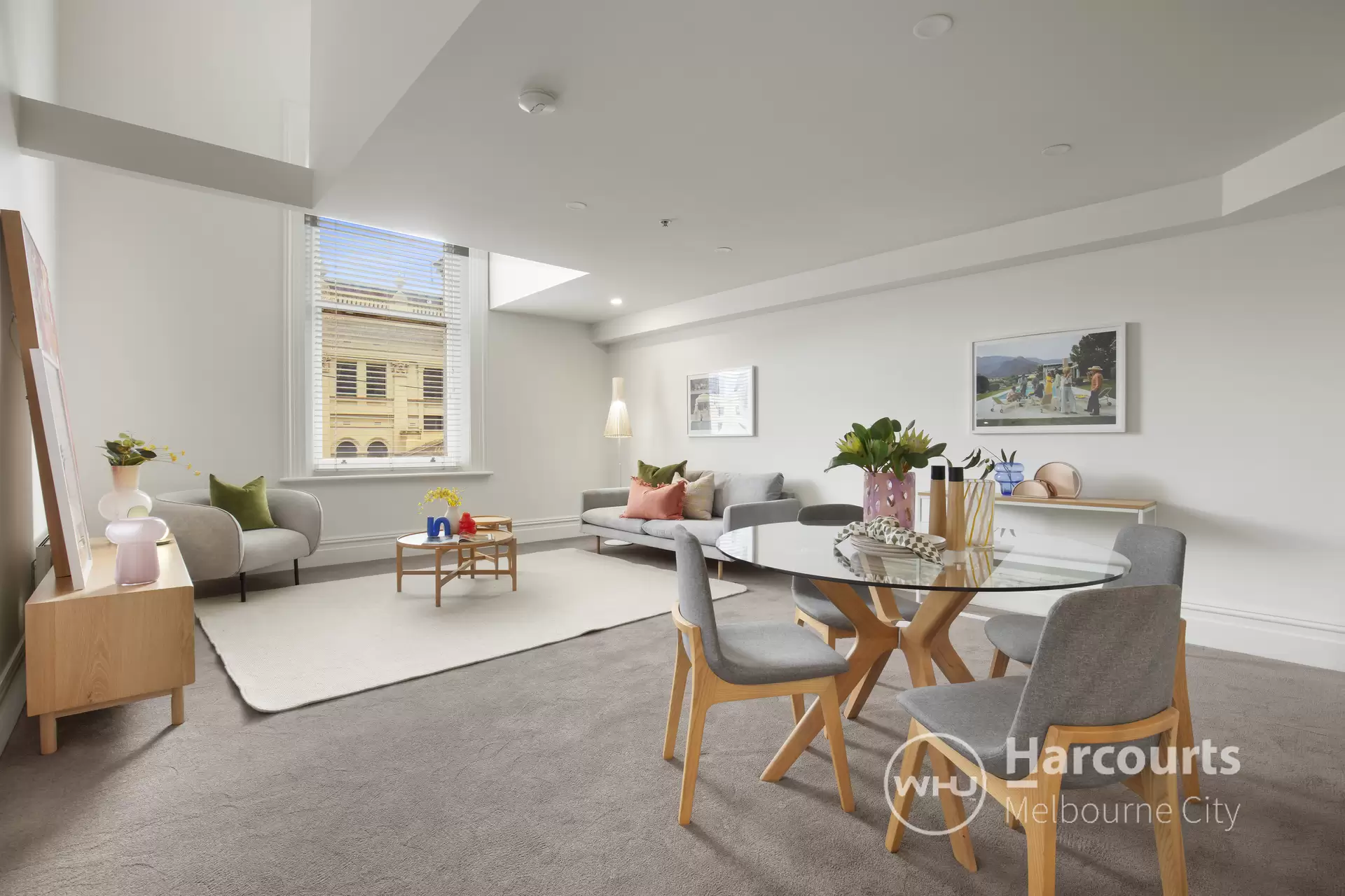 4/392 Russell Street, Melbourne Sold by Harcourts Melbourne City - image 1
