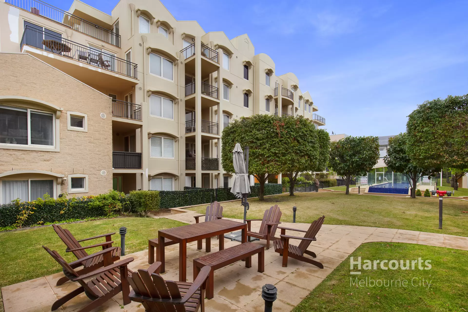 7/156 Beaconsfield Parade, Albert Park Leased by Harcourts Melbourne City - image 1