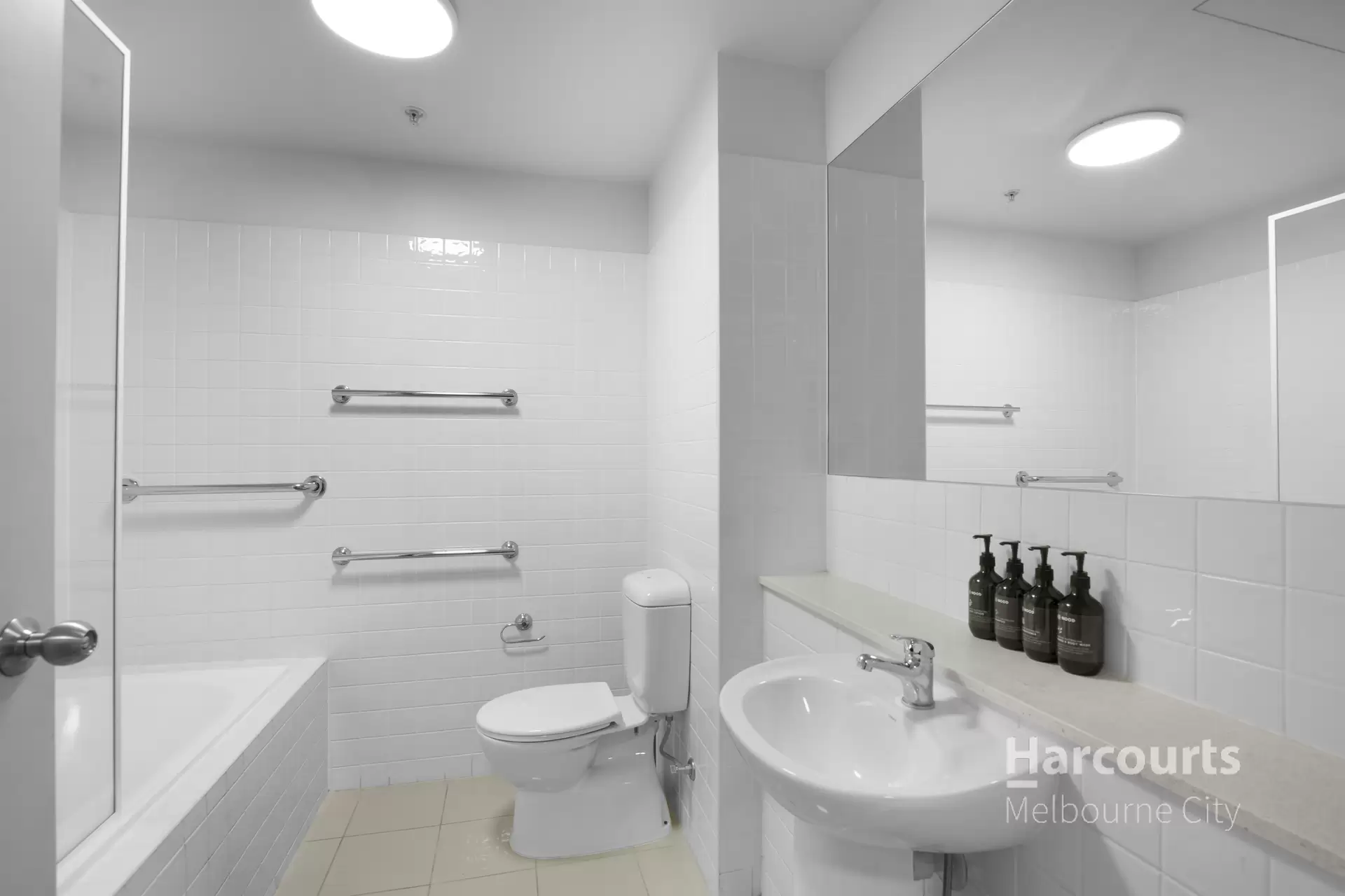 617/250 Elizabeth Street, Melbourne Leased by Harcourts Melbourne City - image 1