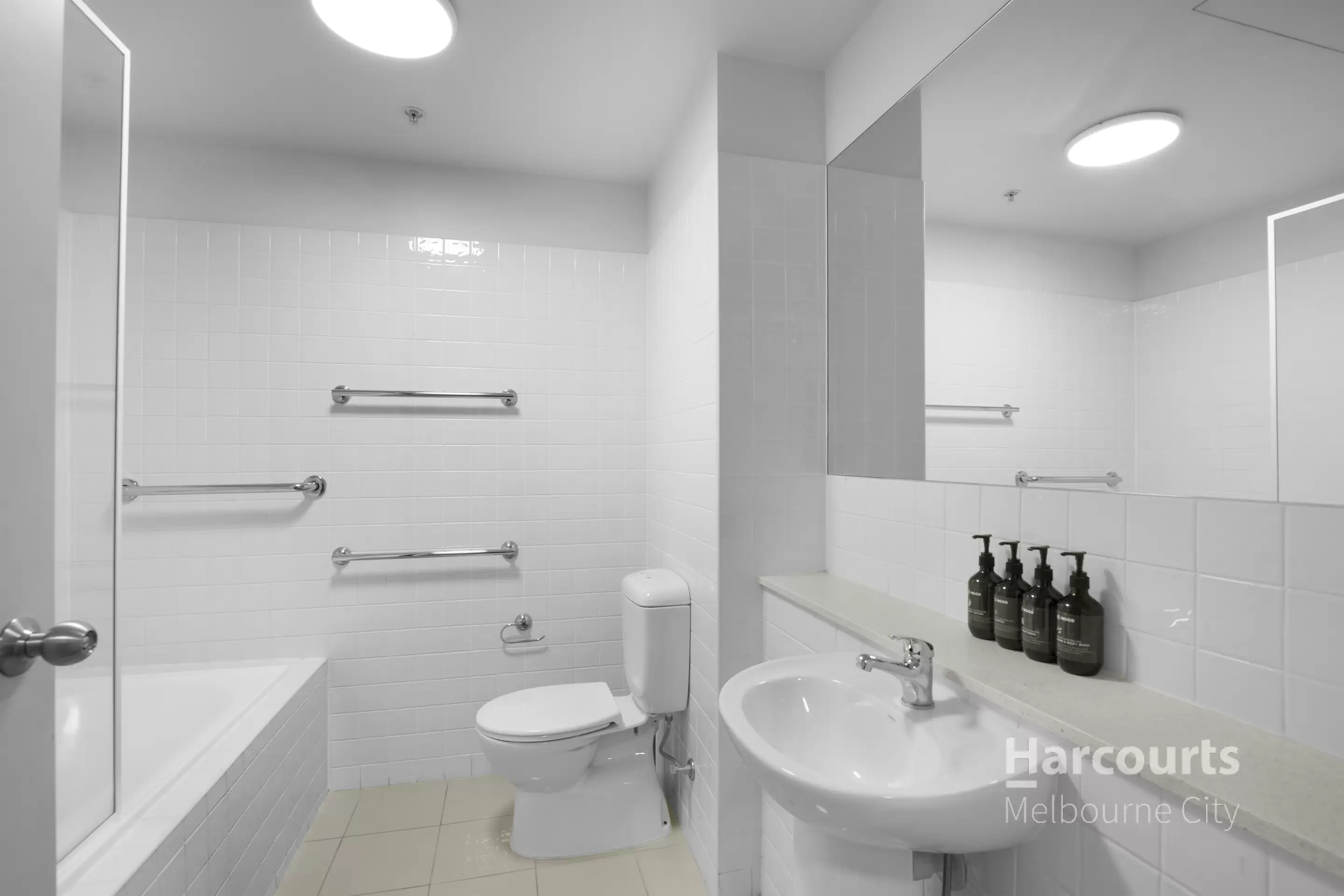 617/250 Elizabeth Street, Melbourne Leased by Harcourts Melbourne City - image 5