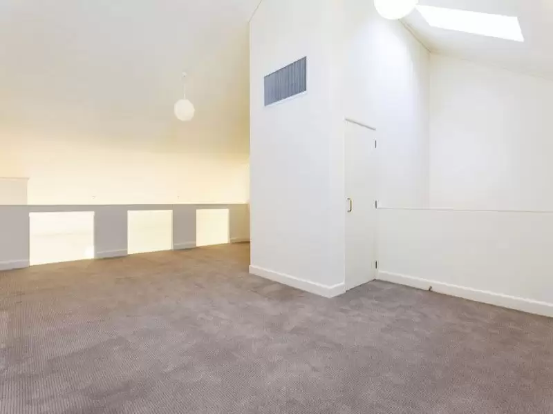 27/8 Wellington Crescent, East Melbourne Leased by Harcourts Melbourne City - image 3