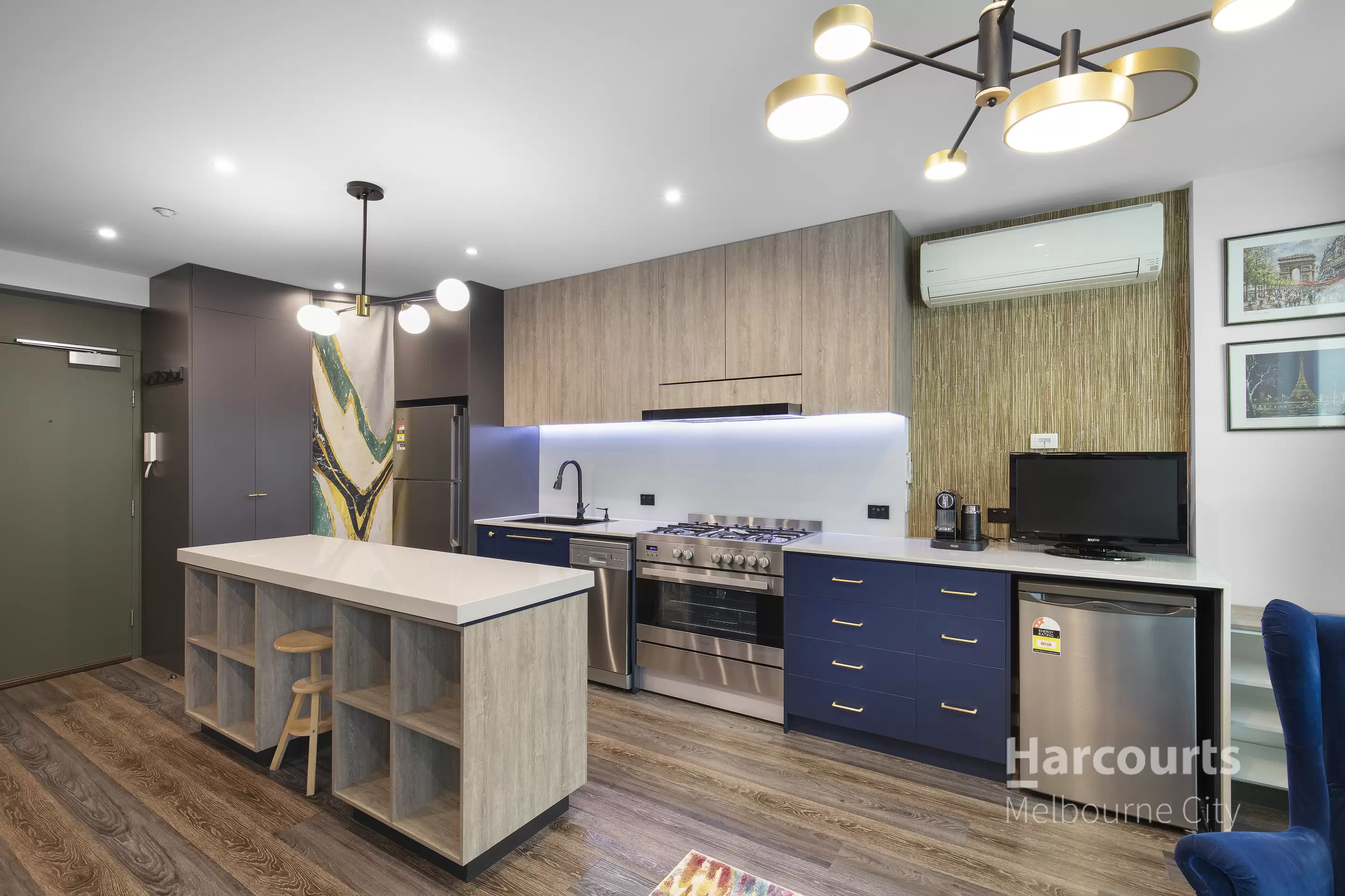 1103/87 Franklin Street, Melbourne For Sale by Harcourts Melbourne City - image 2
